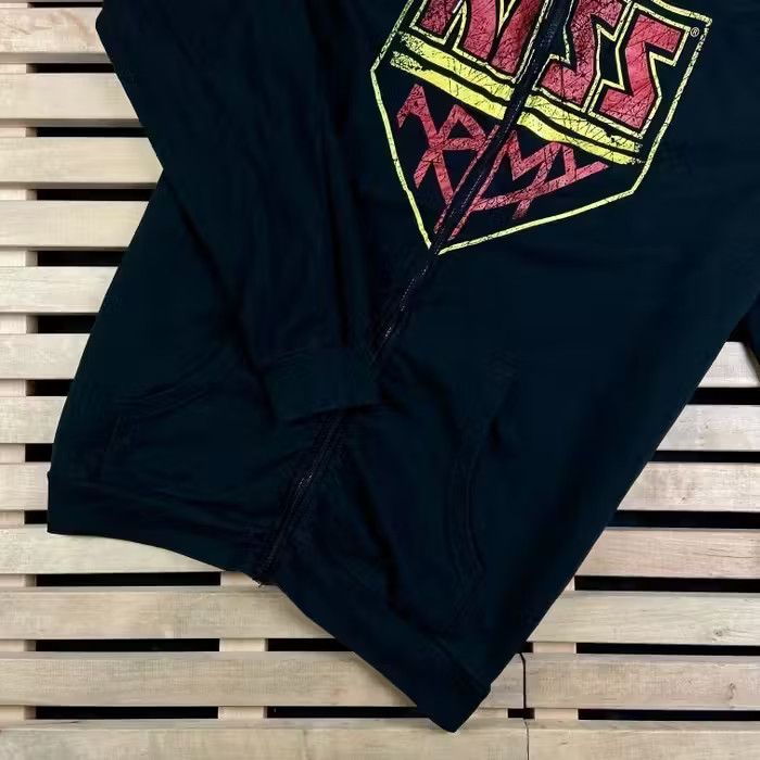 Band Tees × KISS × Vintage Mens Hoodies Kiss Full Zip Vintage Size L Large Size US L / EU 52-54 / 3 - 3 Thumbnail
