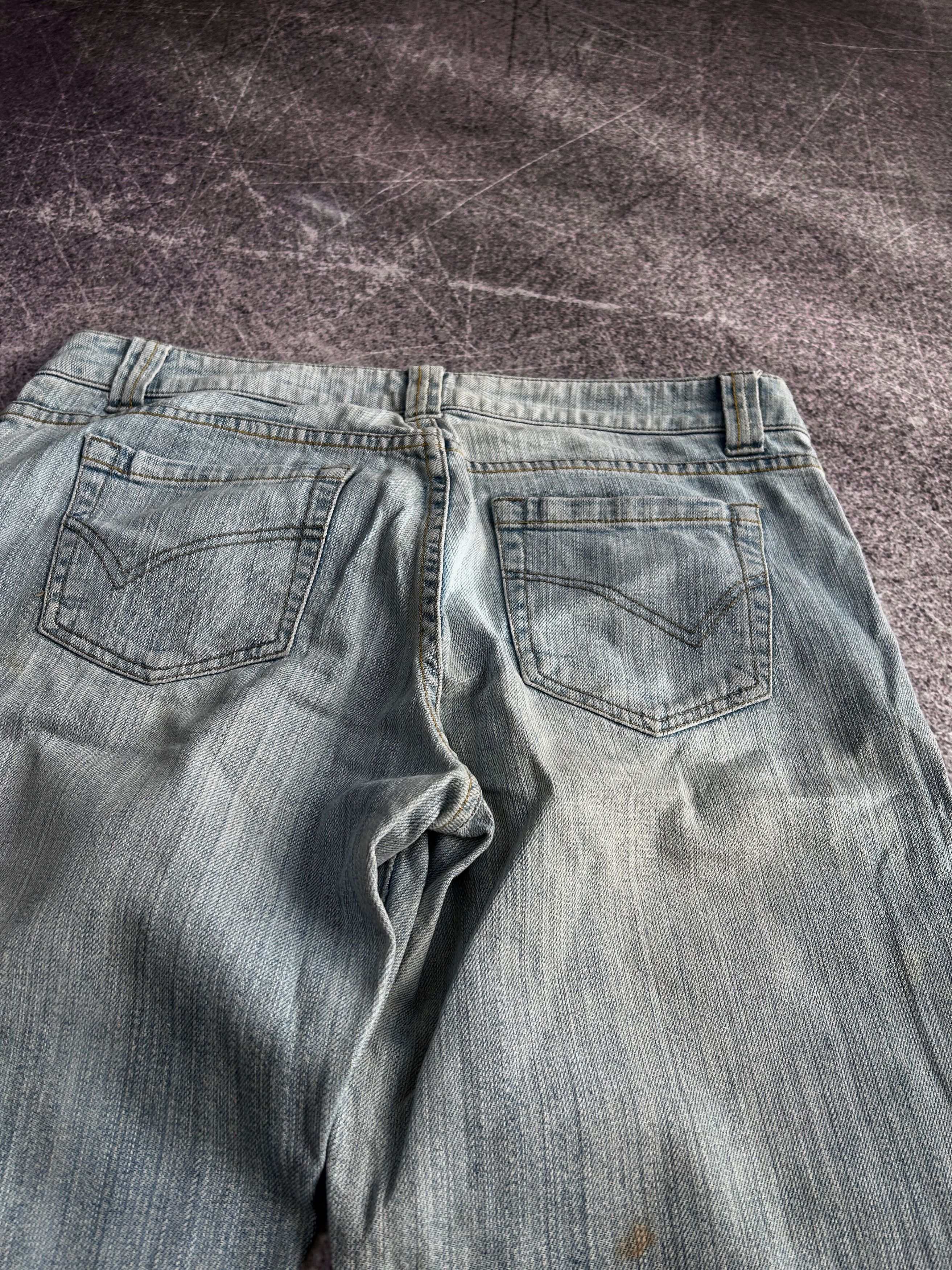 Japanese Brand 💥 HYSTERIC GLAMOUR BALENCIAGA STYLE JAPANESE WASHED JEANS Size US 32 / EU 48 - 5 Thumbnail