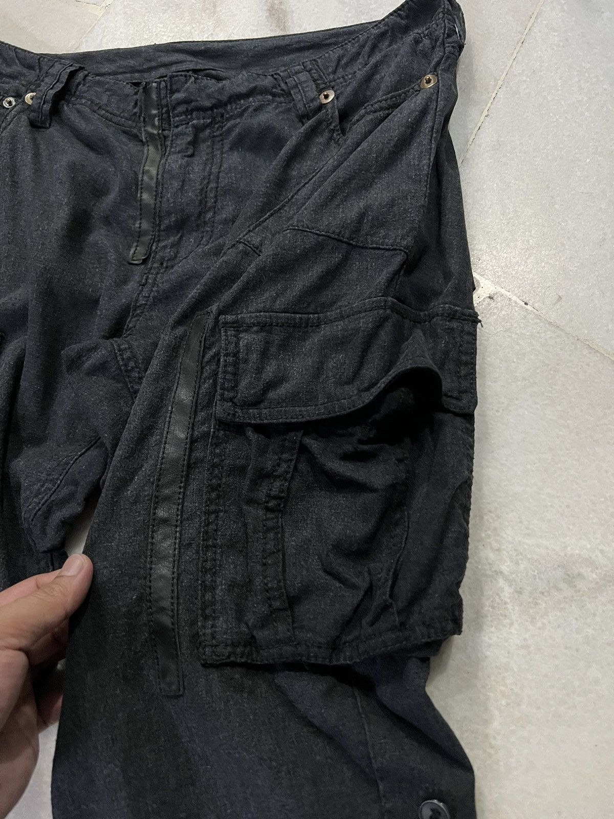 If Six Was Nine × Tornado Mart TORNADO MART CARGO BONDAGE PUNK SHORT PANTS RARE DESIGN Size US 32 / EU 48 - 6 Thumbnail