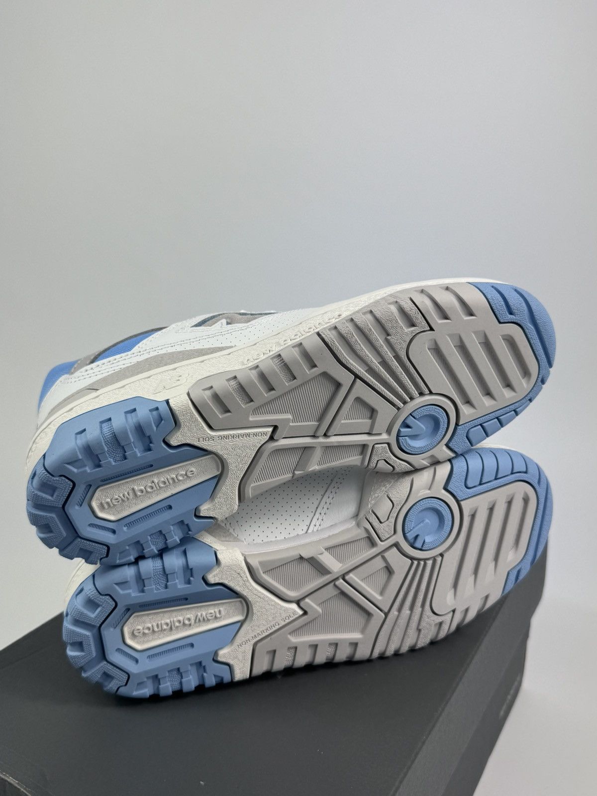 New Balance NEW BALANCE 550 SNEAKERS Size US 6.5 / IT 36.5 - 6 Thumbnail