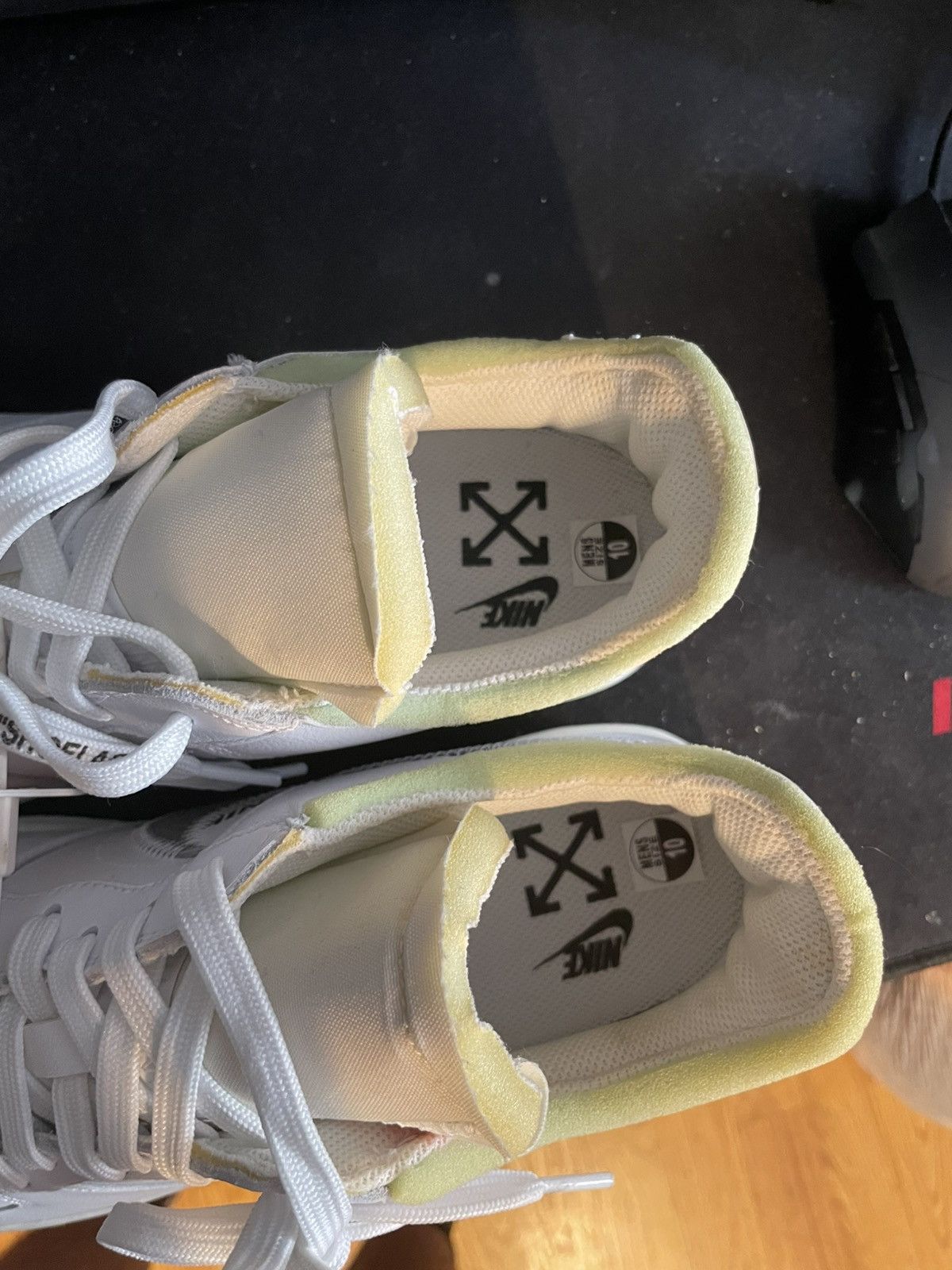 Nike × Off-White Size 10 Off White complexcon AF1 DS box signed by Virgil Size US 10 / EU 43 - 11 Thumbnail