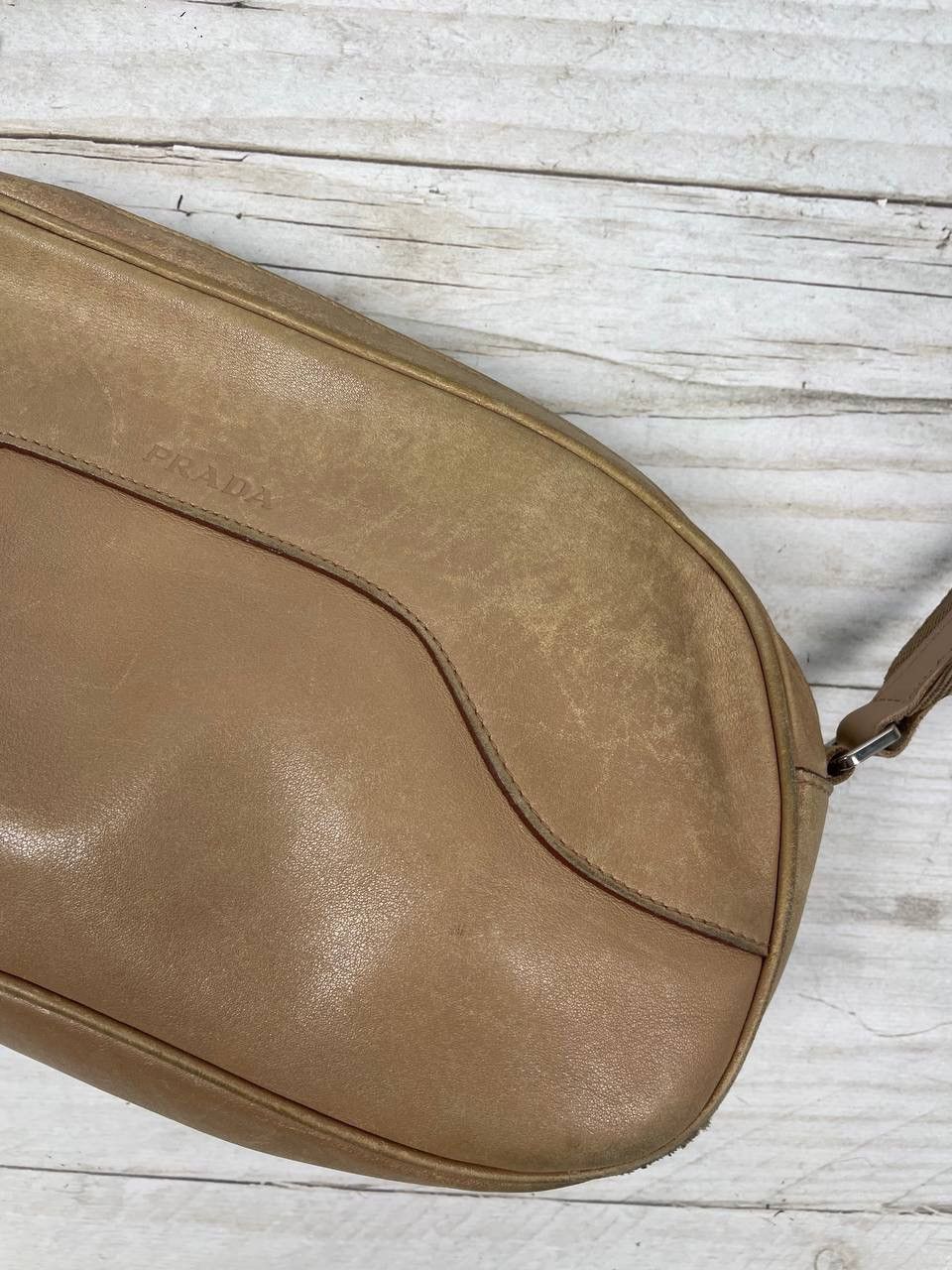 Prada Vintage Prada Leather Hand Bag Shoulders Luxury Size ONE SIZE - 4 Thumbnail