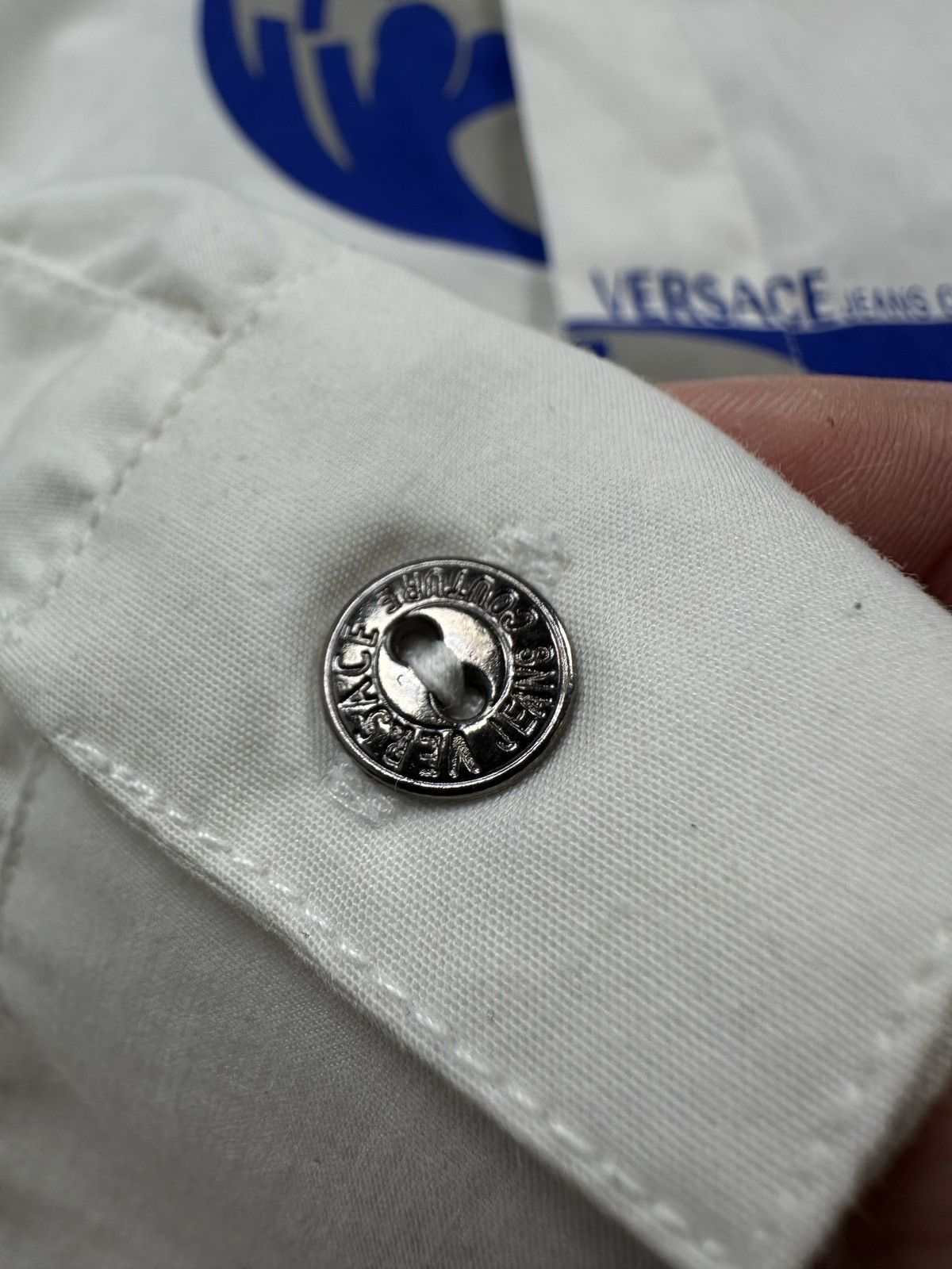 Versace Jeans Couture Archive Versace Jeans Couture Graphic White Shirt Y2K 90s Size US XL / EU 56 / 4 - 10 Thumbnail