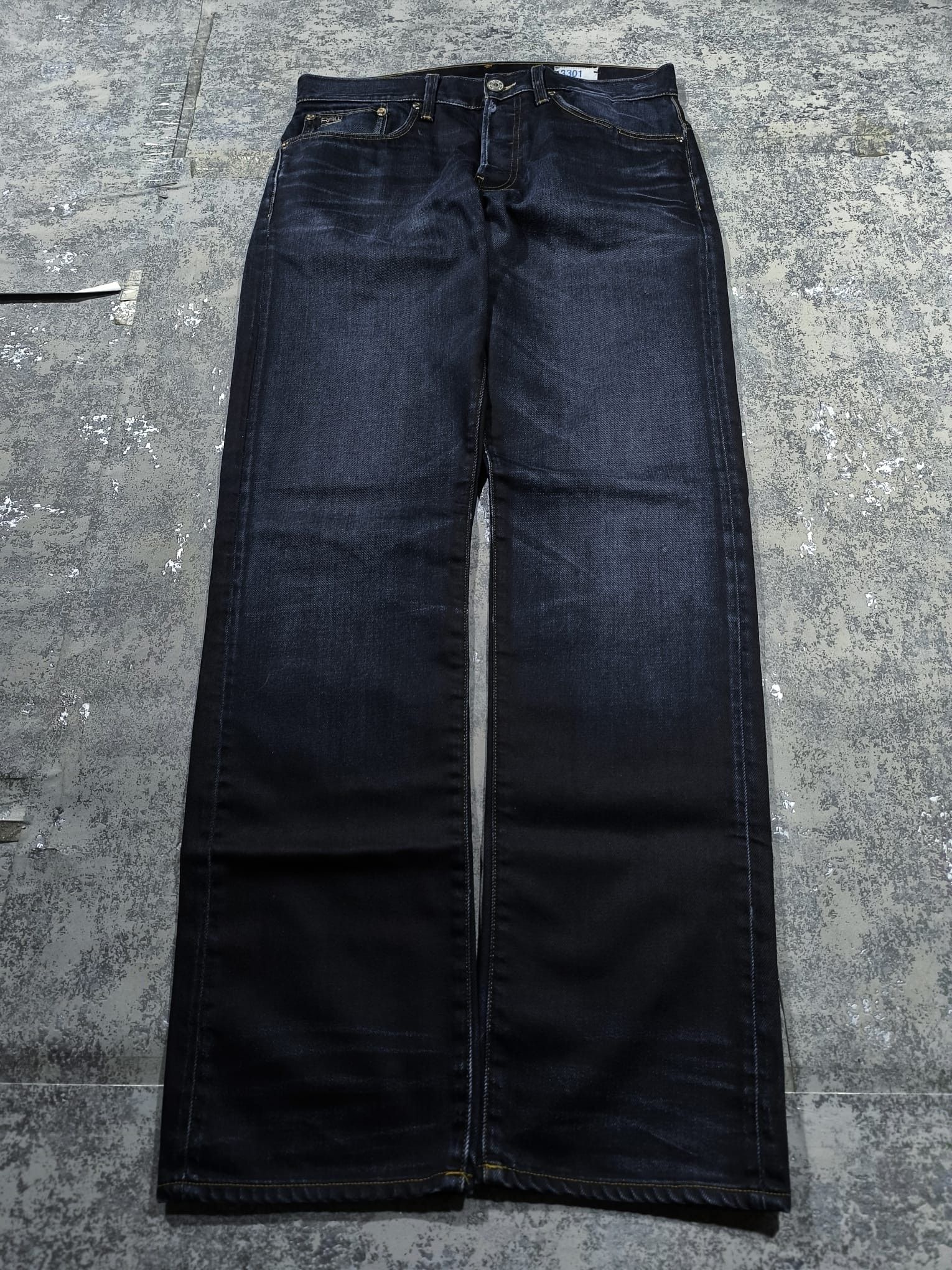 G-Star gstar shadowfaded textured straight waxy jeans Size US 33 - 3 Thumbnail