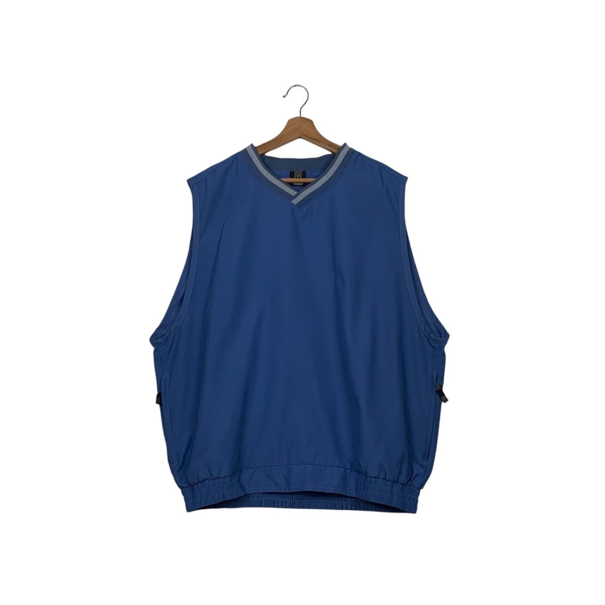 Nike NIKE Golf V Neck Sleeveless Poly Shirt #2577-C116 Size US L / EU 52-54 / 3 - 1 Thumbnail