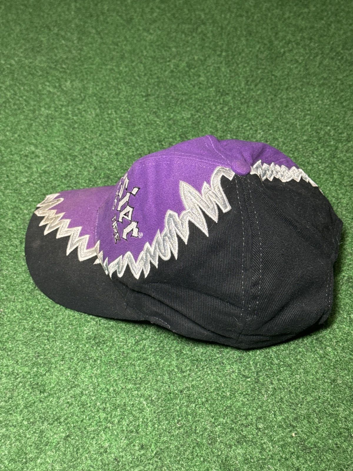 Vintage 90s Hoosier Racing Shockwave Sharktooth Rare Strapback Hat Size ONE SIZE - 4 Thumbnail