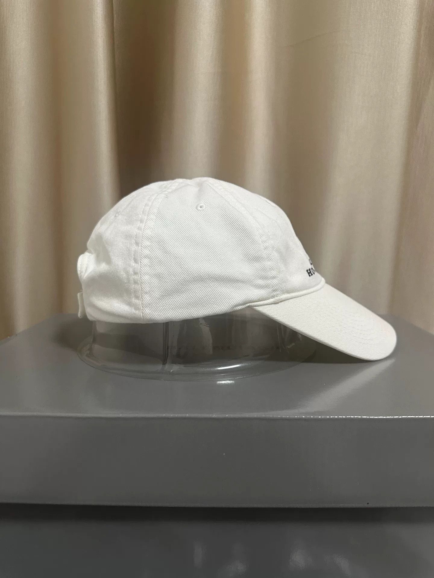 Balenciaga Balenciaga Embroidered Logo Baseball Cap Size ONE SIZE - 2 Thumbnail