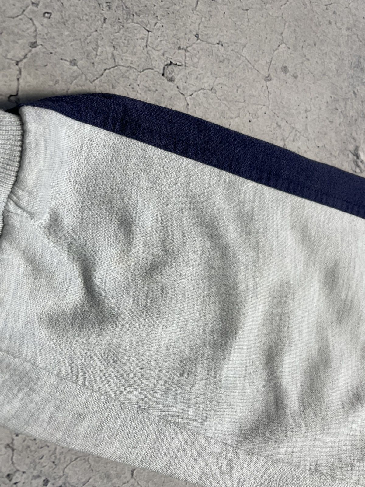 Umbro Vintage 90s Umbro Sweatshirt Big Logo Y2K Size US L / EU 52-54 / 3 - 13 Thumbnail