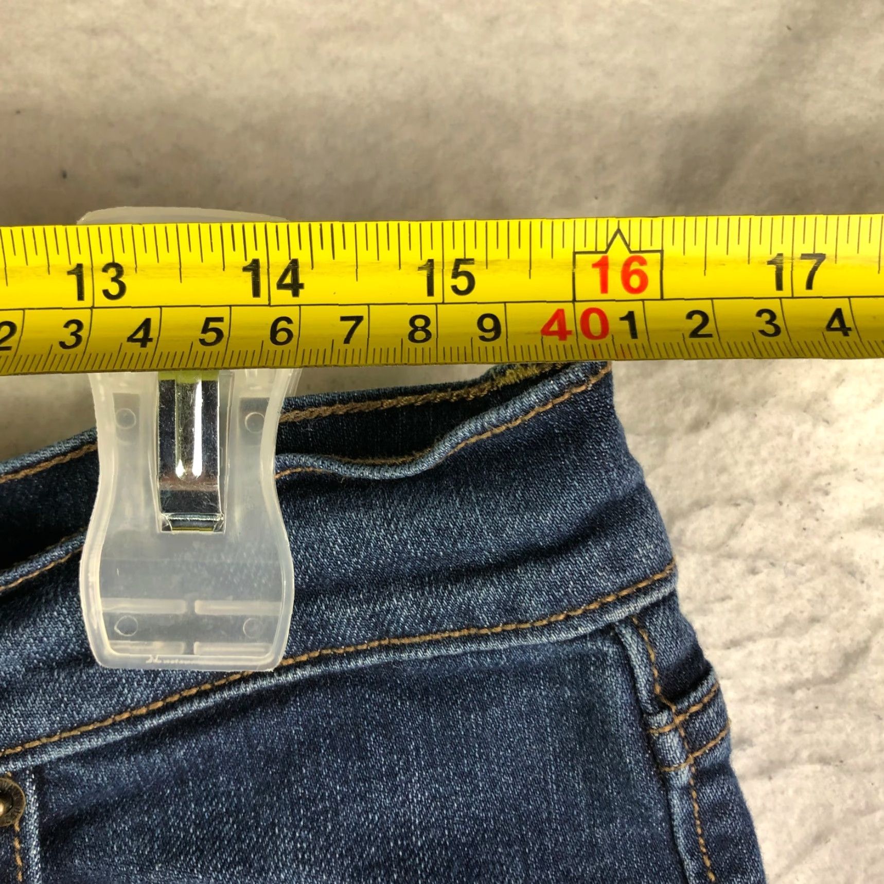 Old Navy **Old Navy Diva Bootcut Womens Size 10 Regular Medium Wash Blue Jeans** User: Old Navy Diva Bootcut Women's Size 10 Regular Medium Wash Blue Jeans Size 32" / US 10 / IT 46 - 2 Thumbnail