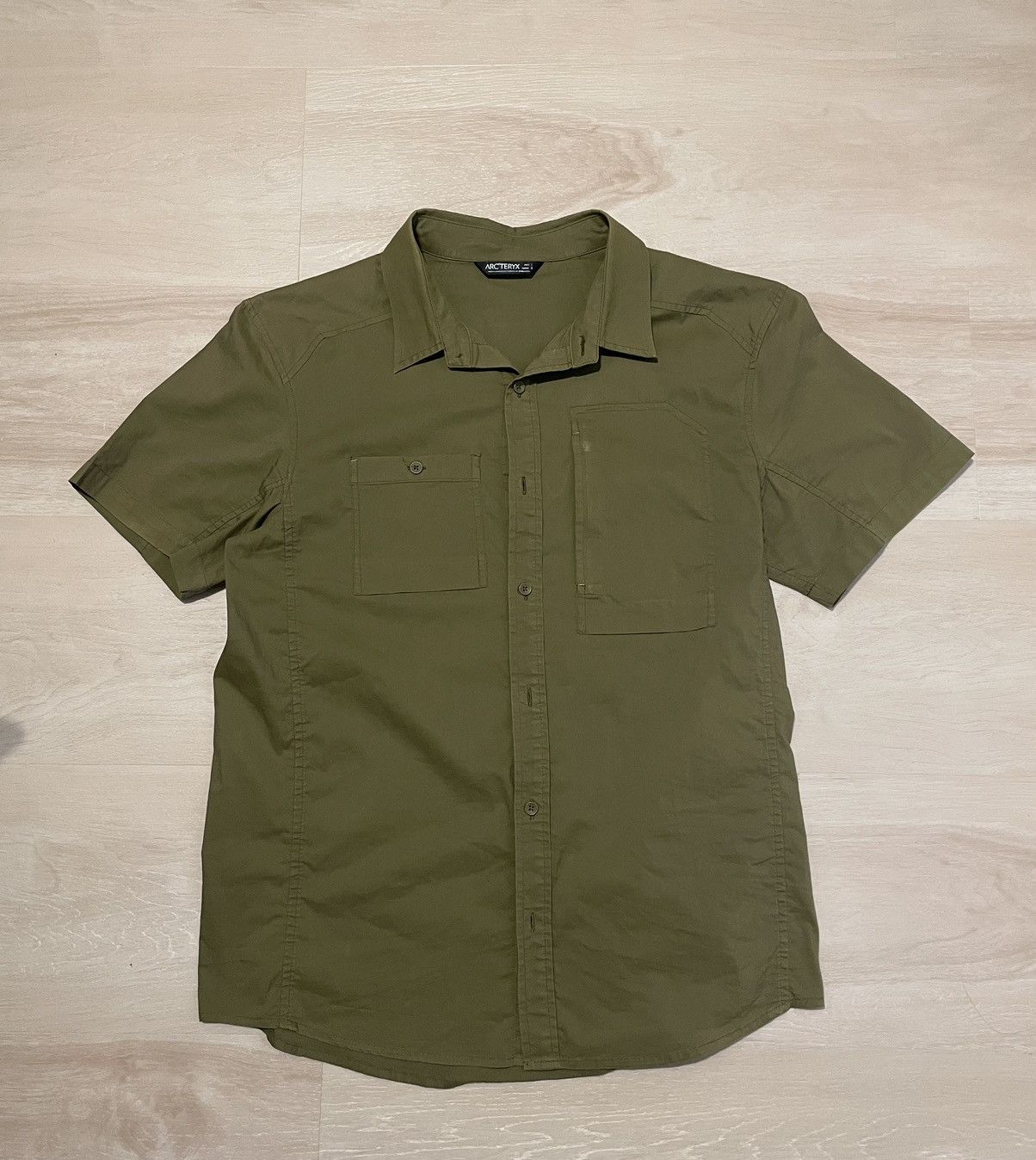 Arc'teryx × Veilance Arc’teryx Short Sleeve Button up Shirt Size US L / EU 52-54 / 3 - 3 Thumbnail