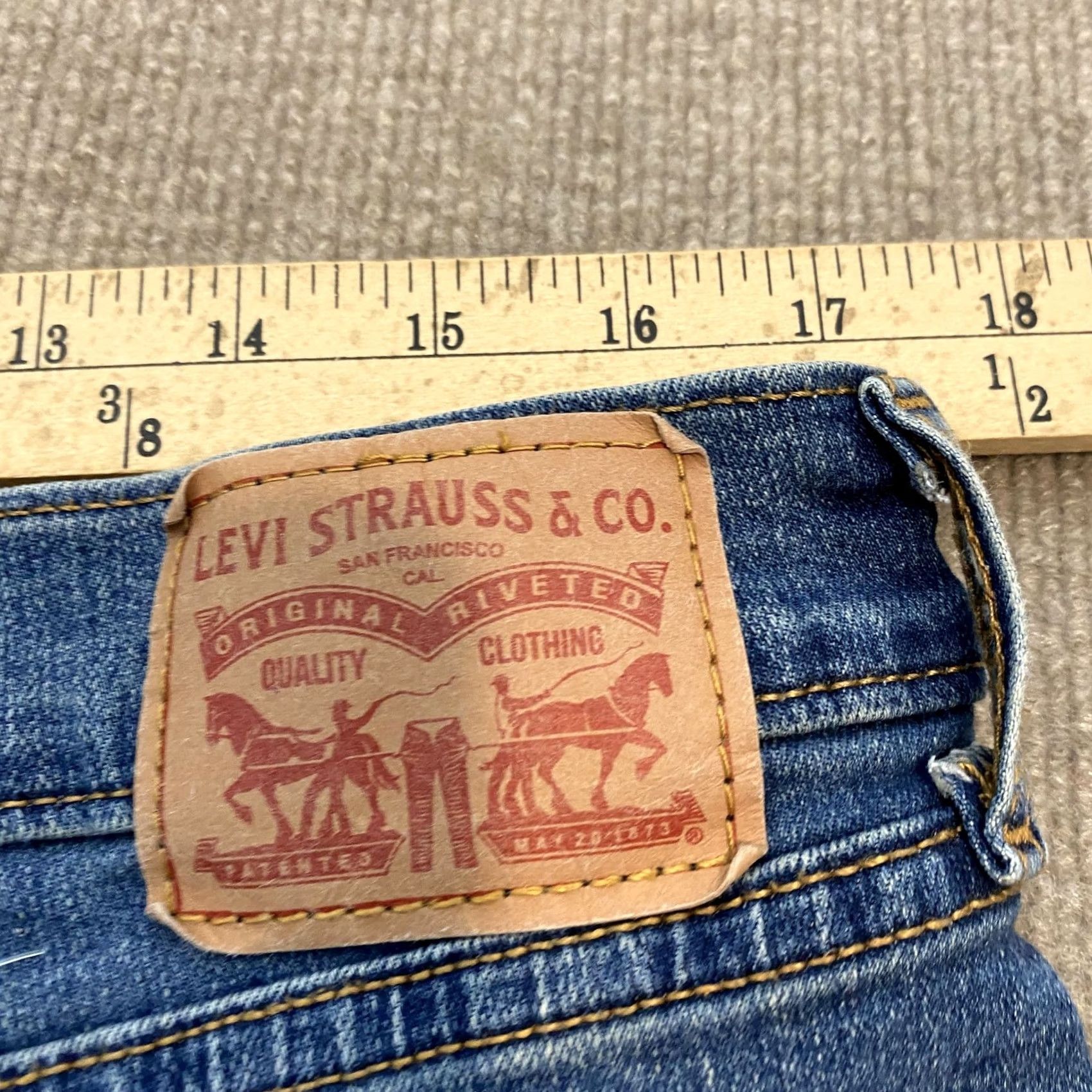 Levi's Womens Levi's Boyfriend Jeans Med Wash Blue Mid Rise Stretch Denim 32 Fits 34x27 Size 24" / US 00 / IT 34 - 7 Thumbnail