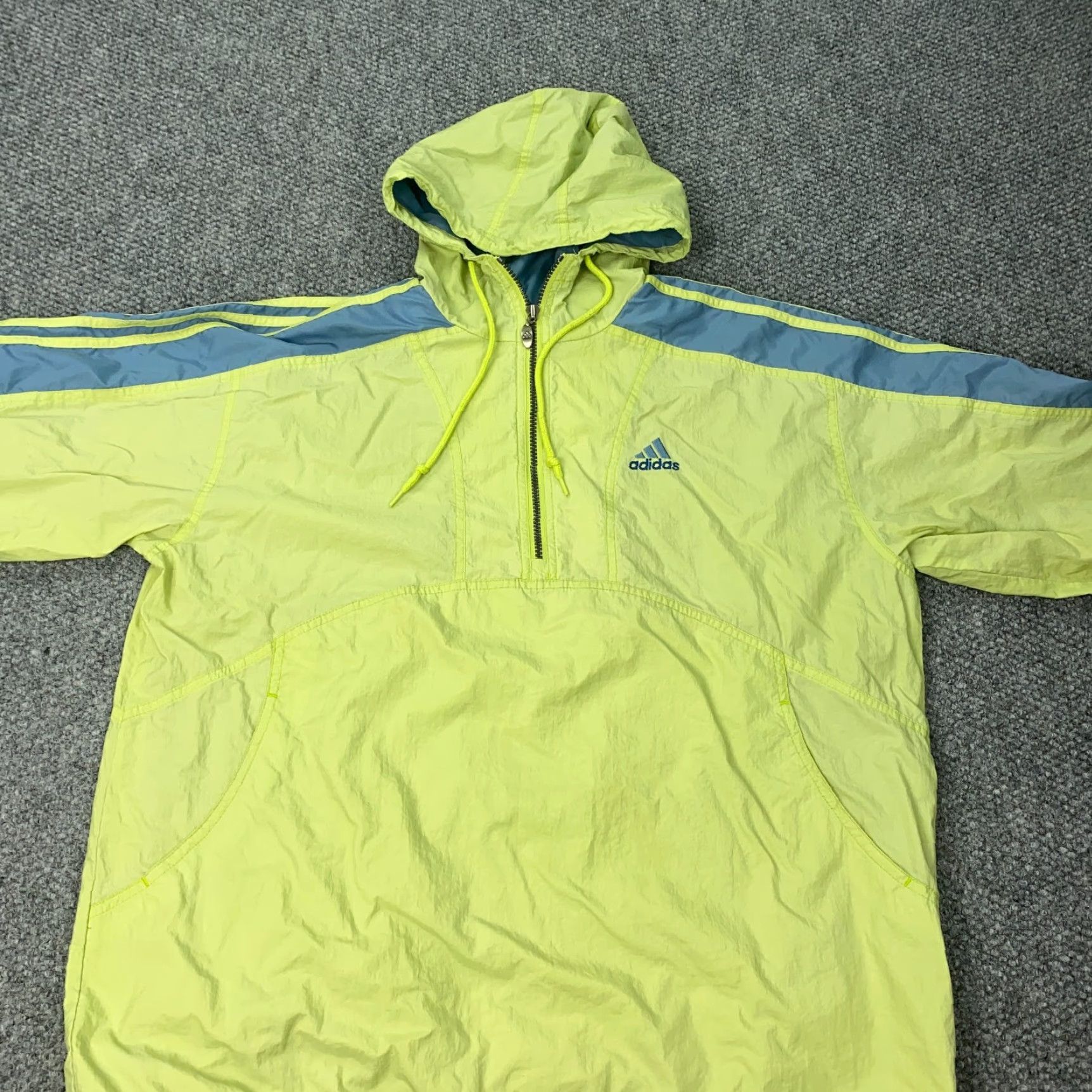 Adidas VINTAGE adidas Jacket Mens L Yellow Windbreaker 90s Zip Hooded 3-Stripe Adults Mens Jacket Size US L / EU 52-54 / 3 - 5 Thumbnail