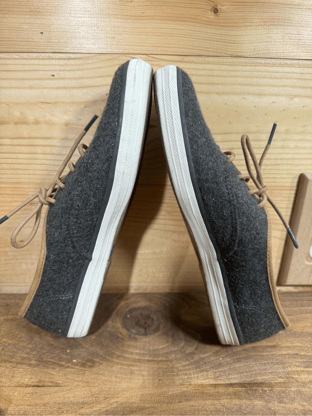 Keds Keds Champion Women's Size 8.5 Gray Wool Tan Piping Shoes Size US 8.5 / IT 38.5 - 6 Thumbnail