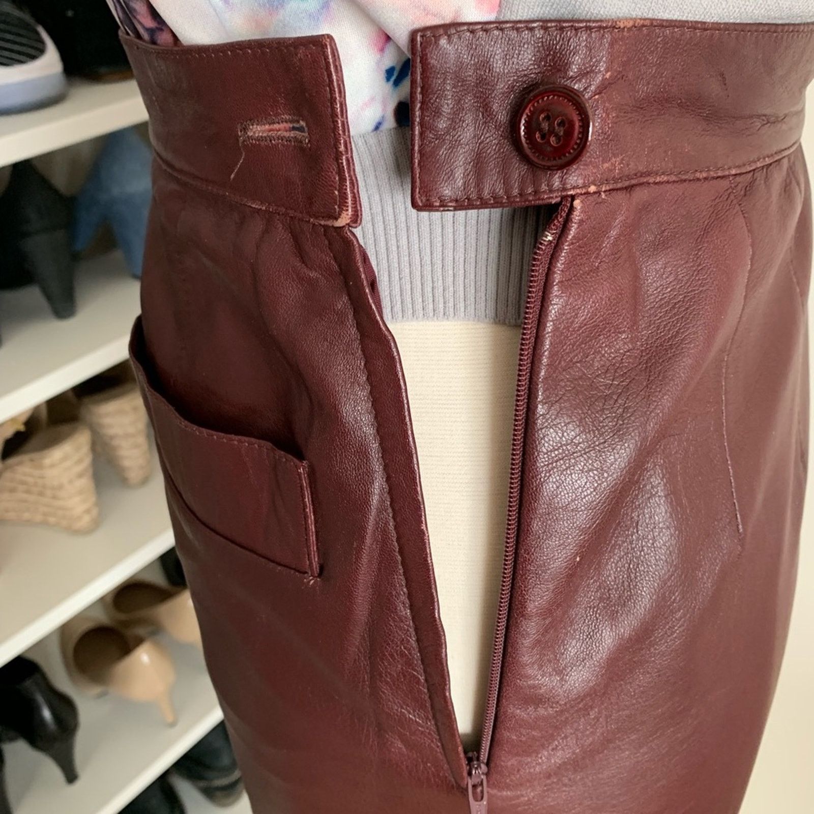 Vintage Vintage Genuine Leather Pencil Skirt - 4 Size 27" / US 4 / IT 40 - 6 Thumbnail