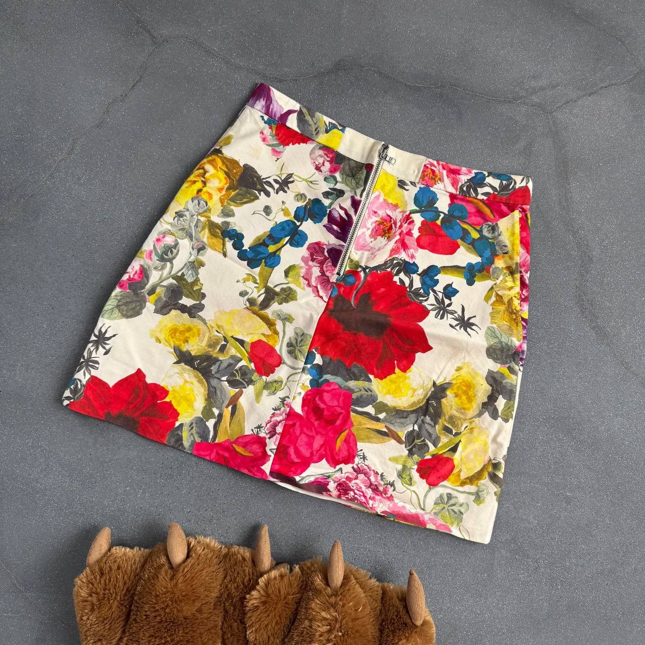 Alice + Olivia × Japanese Brand Alice + Olivia Multicolour Floral Skirt Size 27" / US 4 / IT 40 - 5 Thumbnail
