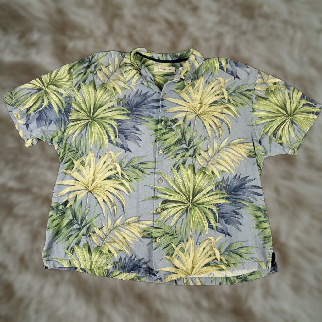 Tommy Bahama Tommy Bahama Shirt Mens 2XL Blue Hawaiian Short Sleeve Button-Up Collared Silk Floral Beach Aloha Modern Classic Size US XXL / EU 58 / 5 - 1 Thumbnail