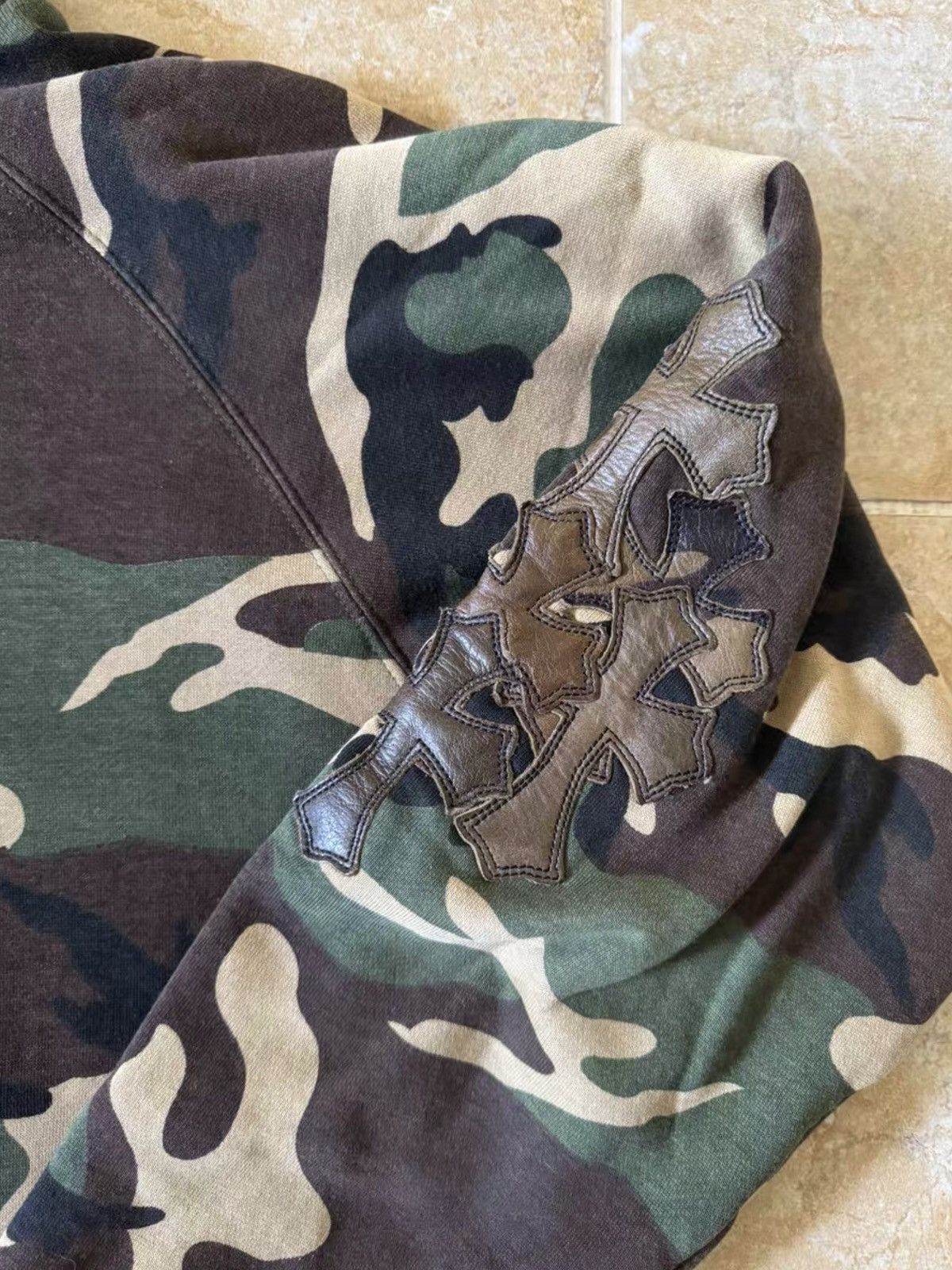 Chrome Hearts Chrome hearts leather patch camo hoodie Size US L / EU 52-54 / 3 - 2 Thumbnail