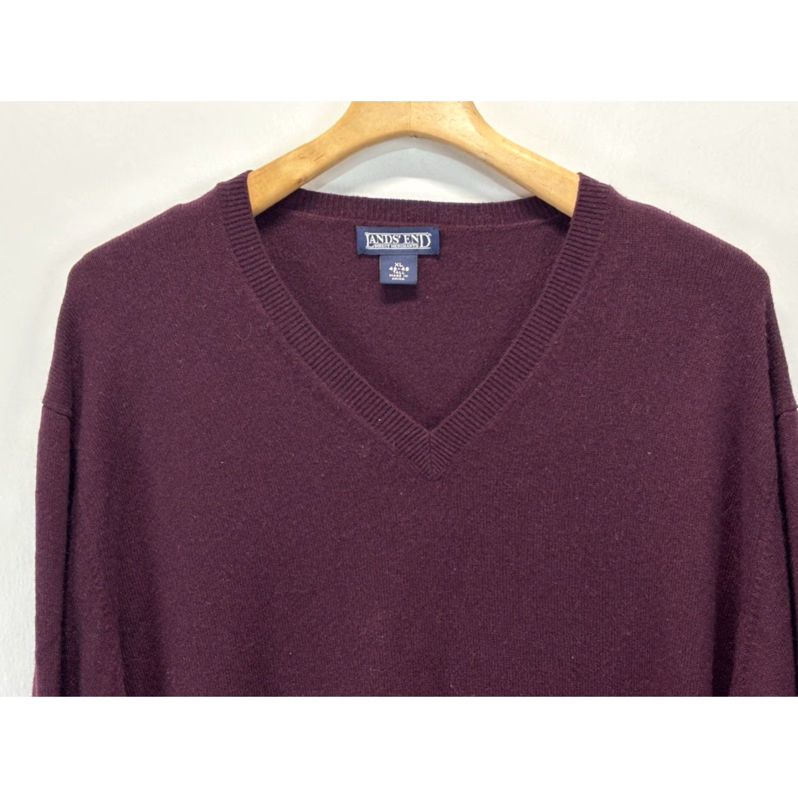 Lands' End Lands' End 100% Cashmere Sweater Sz 4XLT Big & Tall Men Dark Purple V-Neck Pull-over Knit Long Sleeve Winter/Vintage? Size US XXL / EU 58 / 5 - 2 Thumbnail