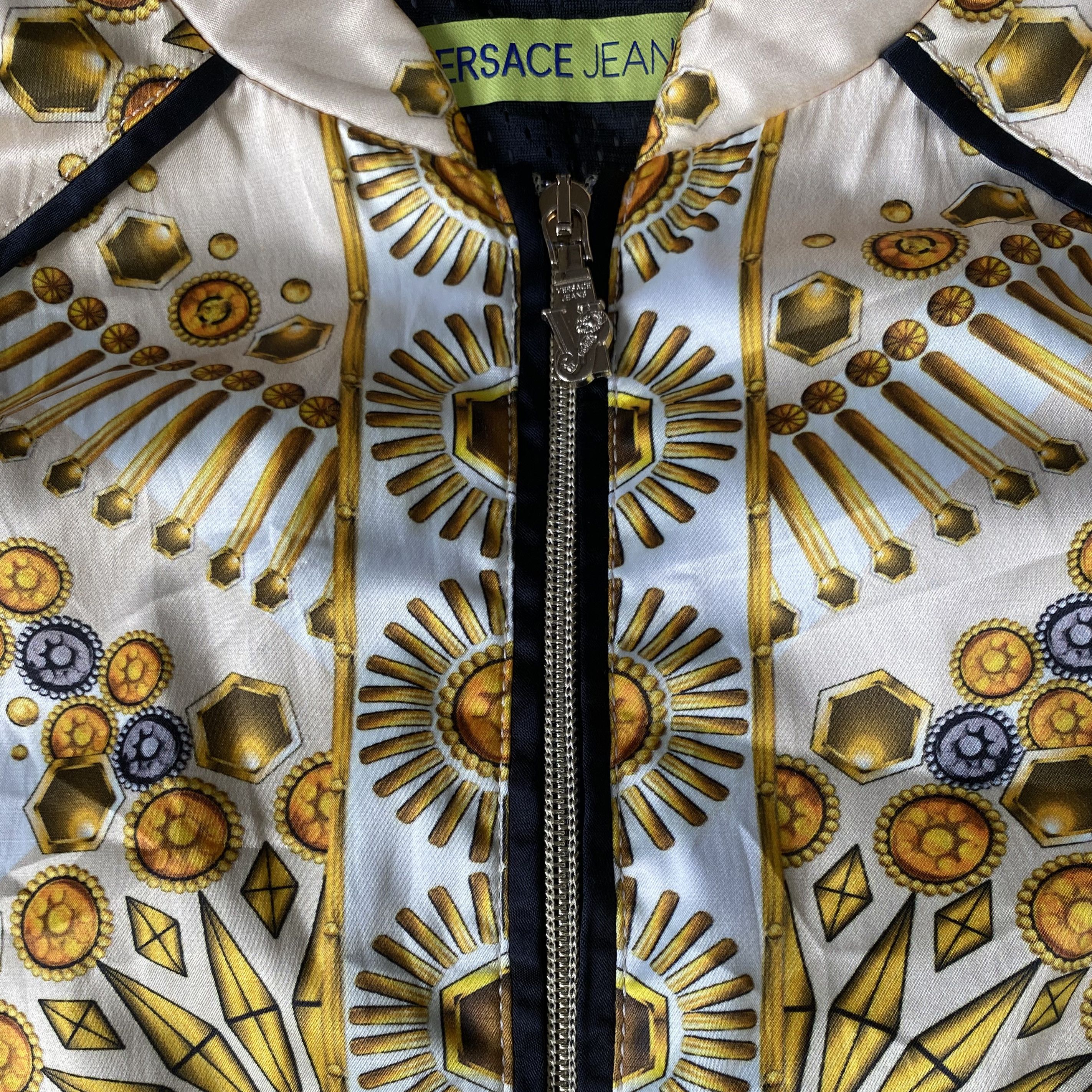 Versace White Gold Black Baroque Printed Bomber Jacket Size XS / US 0-2 / IT 36-38 - 5 Thumbnail