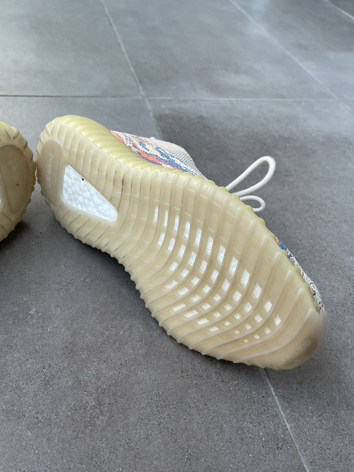 Adidas × Kanye West Adidas Yeezy Boost 350 V2 MX Oat Low-Top Sneakers Size US 10.5 / IT 40.5 - 16 Thumbnail