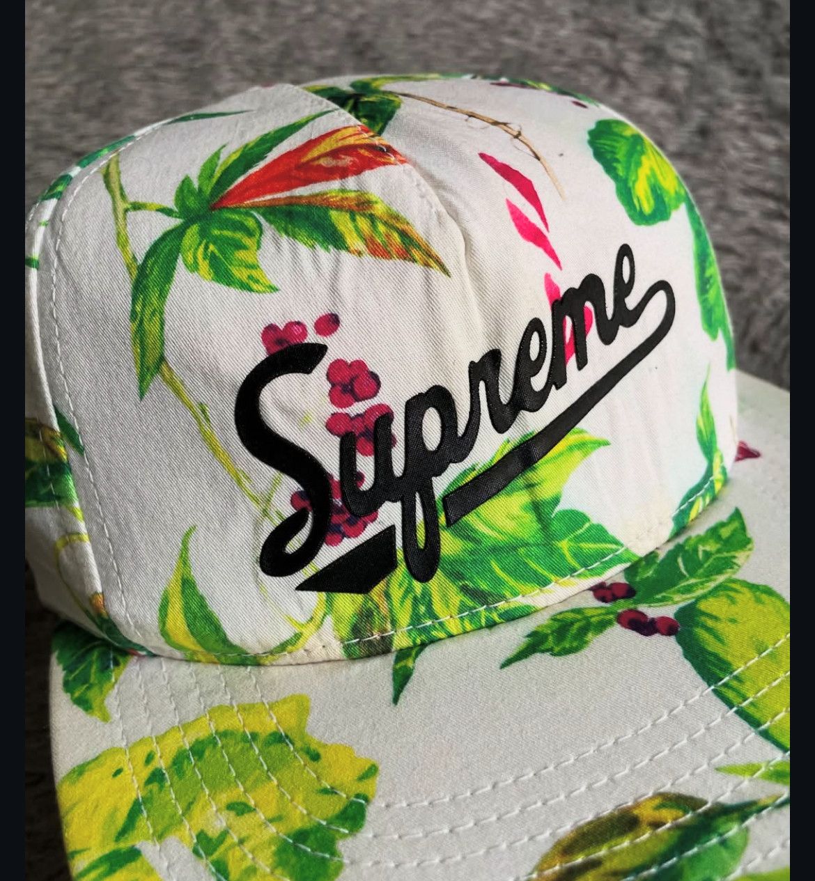 Supreme 2000s Supreme Floral Snapback Hat Size ONE SIZE - 3 Thumbnail