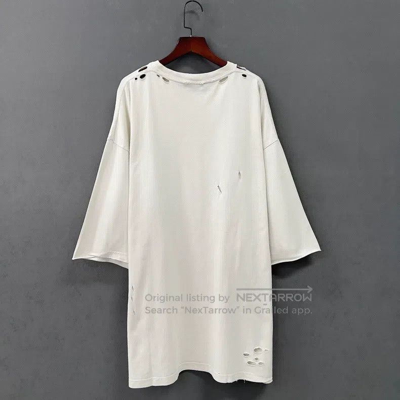 Balenciaga Balenciaga Text Destruction Short Sleeve Size US XS / EU 42 / 0 - 2 Thumbnail