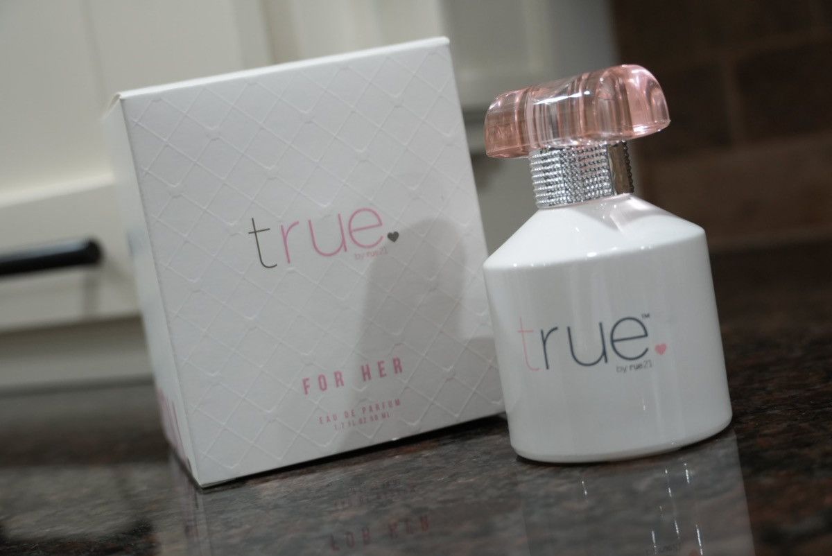rue21 True By Rue 21 For Her Eau De Parfum 1.7 FL OZ 50 ML (NEW) Size ONE SIZE - 3 Thumbnail