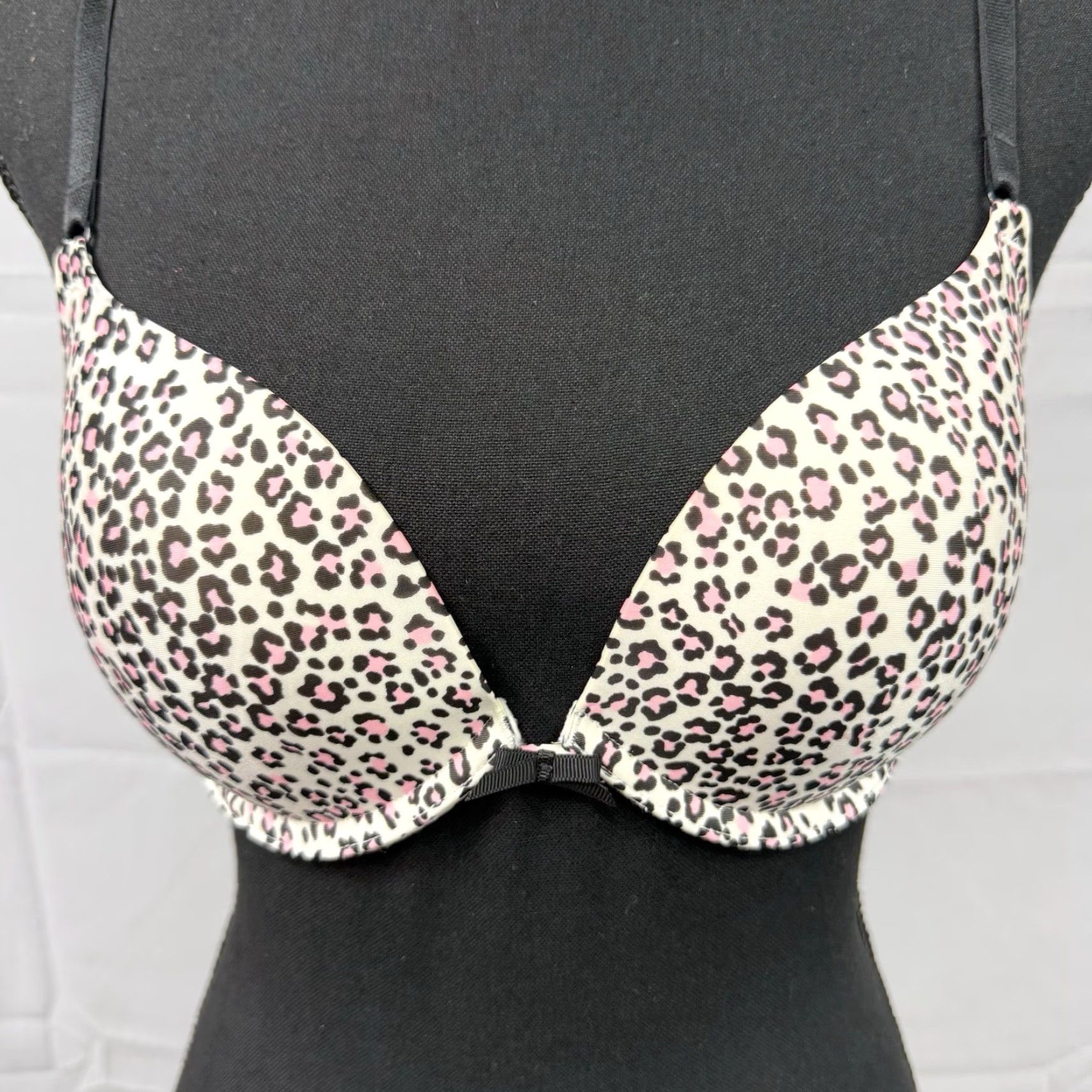 Victoria's Secret Victoria’s Secret Pink Cheetah Print Underwire Perfect Coverage Bra 34C Womens Size ONE SIZE - 2 Thumbnail
