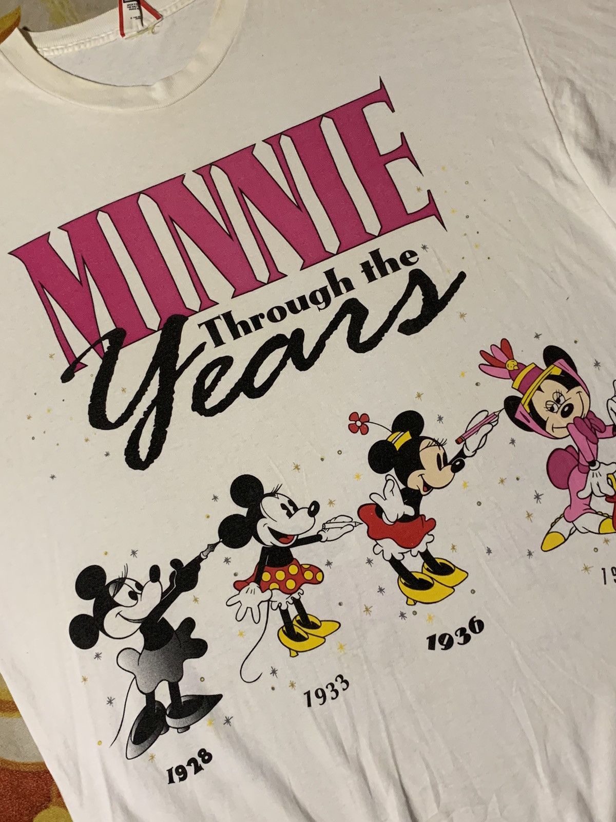 Disney × Mickey Mouse × Vintage Vintage Minnie Through The Years Size XL / US 12-14 / IT 48-50 - 4 Thumbnail