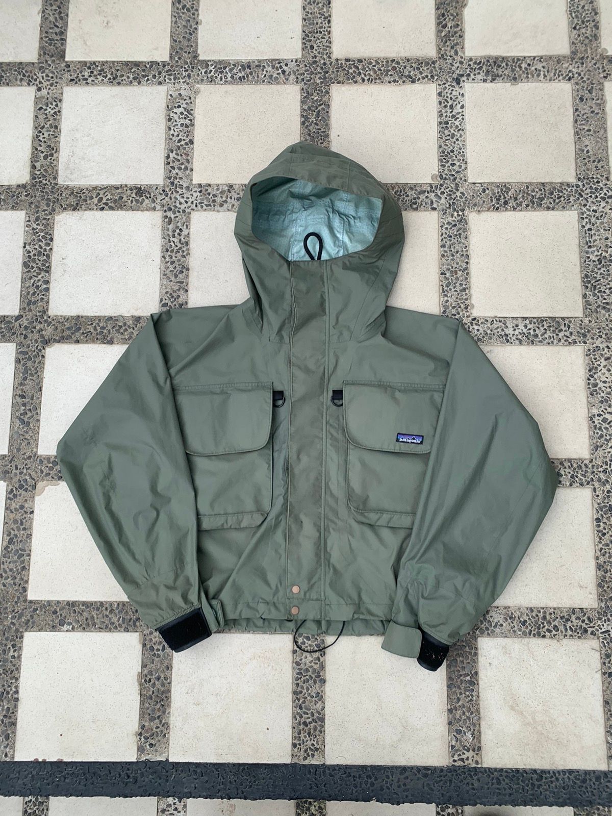 Vintage [best condition on app] Patagonia Fishing Fly SST Jacket M