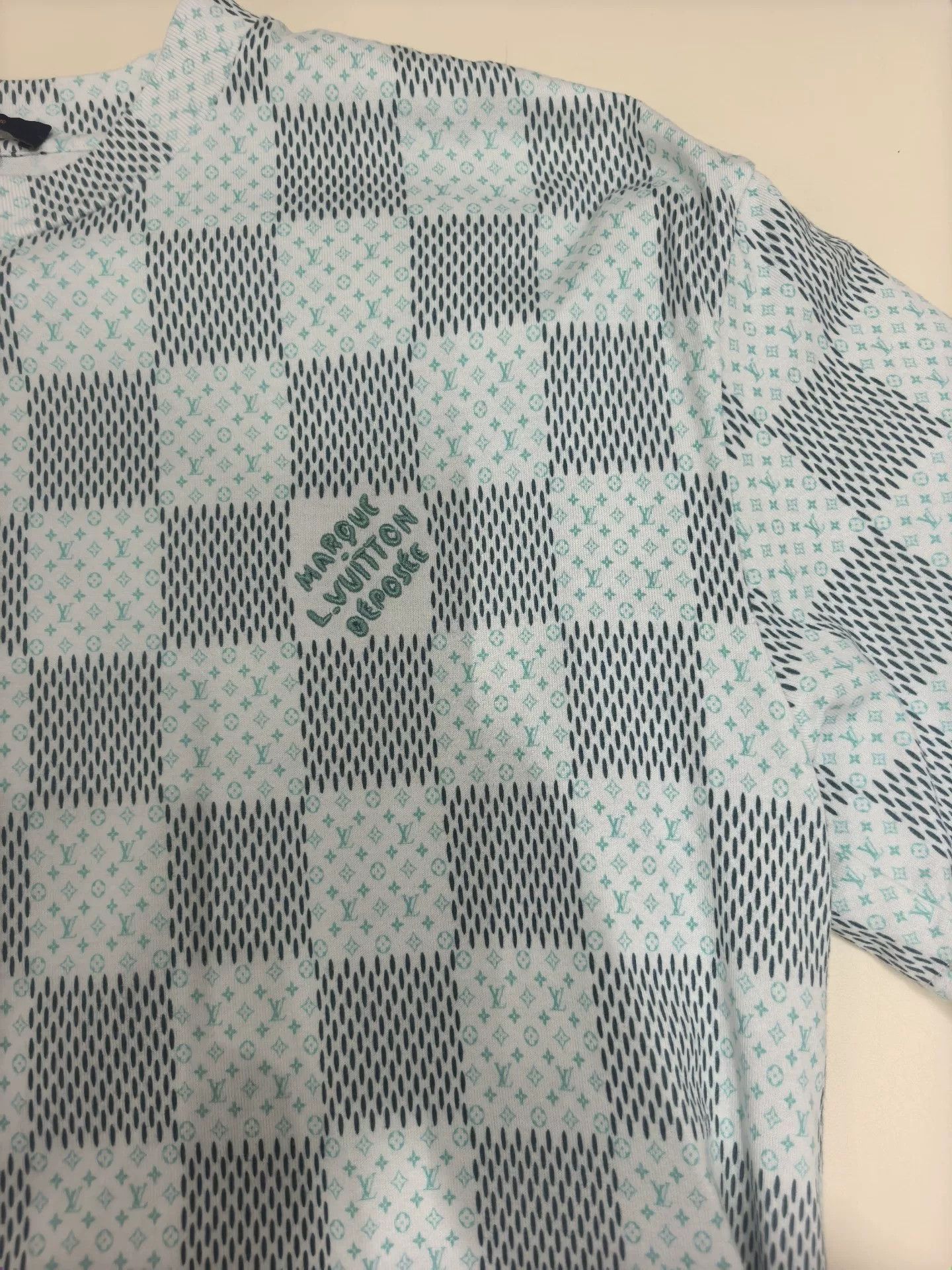 LVXWA lv short sleeve checkered men's shirt Size US S / EU 44-46 / 1 - 2 Thumbnail