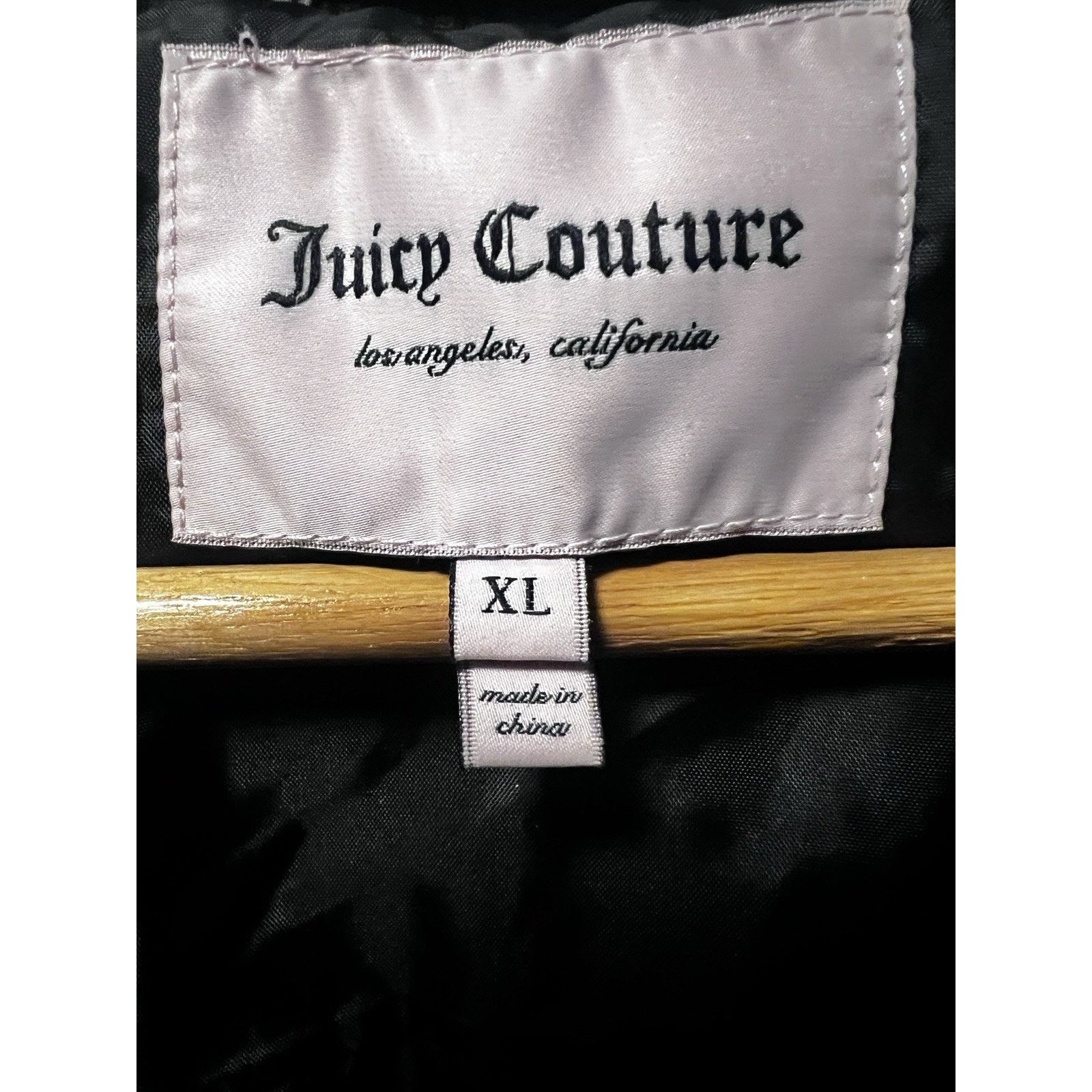 Juicy Couture Juicy Couture Black Down Puffer Zip Up Jacket XL Pockets Size XL / US 12-14 / IT 48-50 - 12 Thumbnail