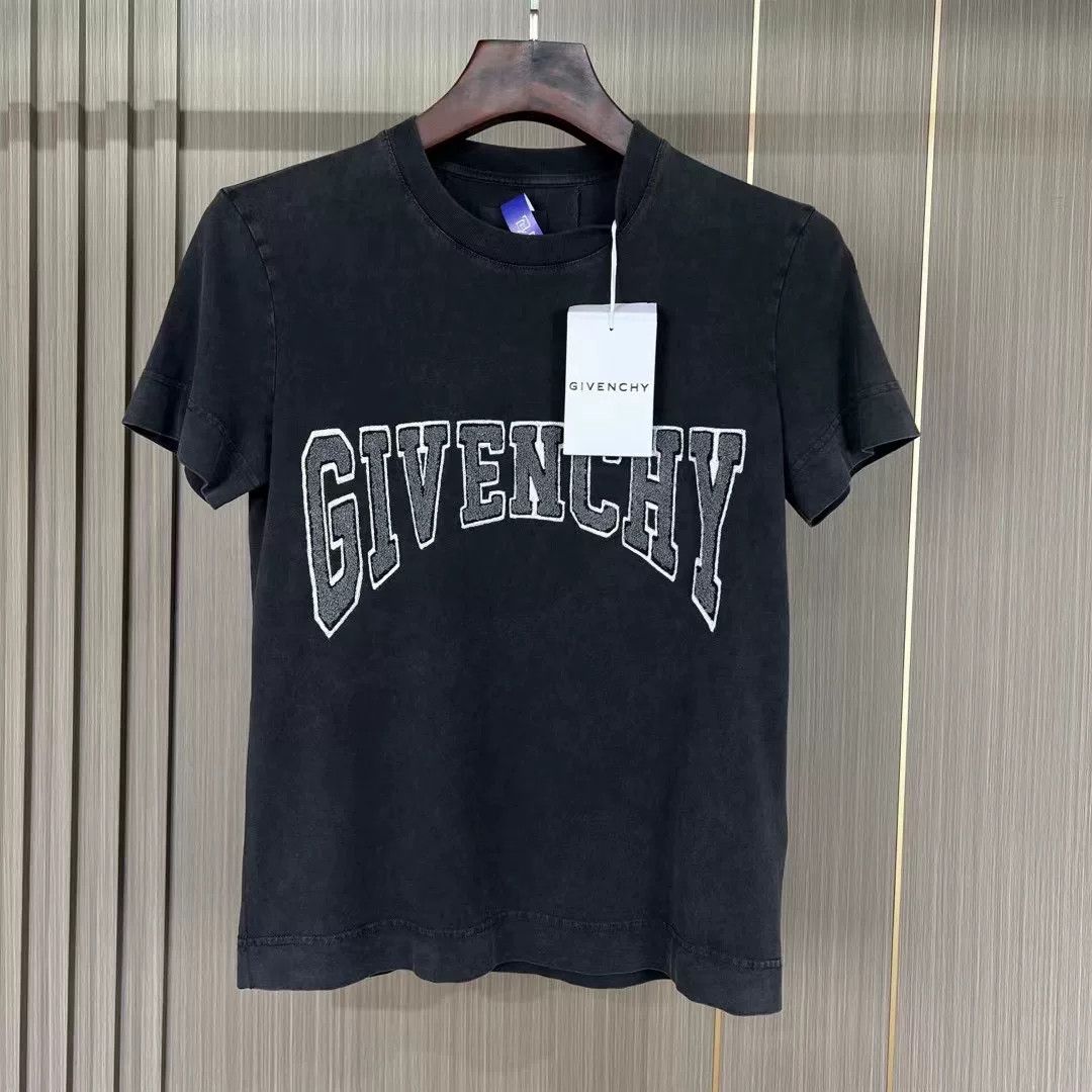 Givenchy Givenchy Short Sleeve Logo T-Shirt Size US XS / EU 42 / 0 - 1 Thumbnail
