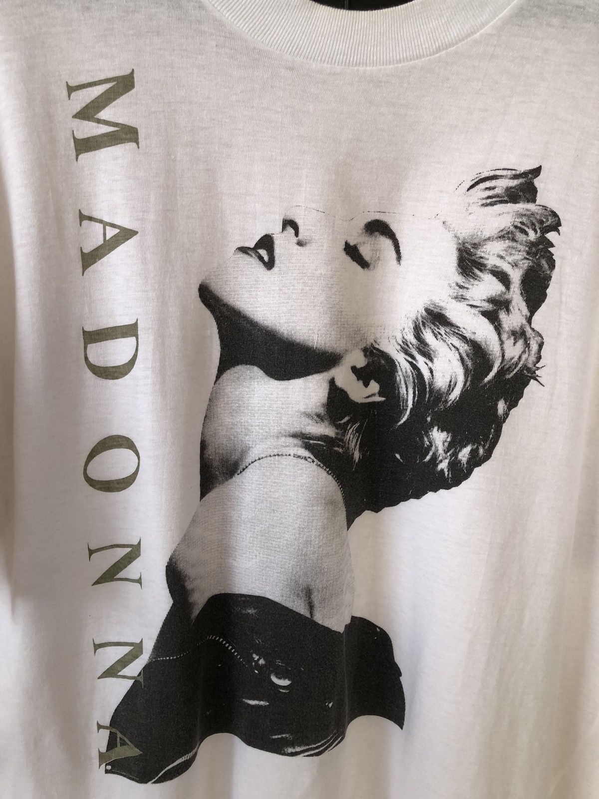 Band Tees Vintage 90s Madonna Tee Size US M / EU 48-50 / 2 - 3 Thumbnail