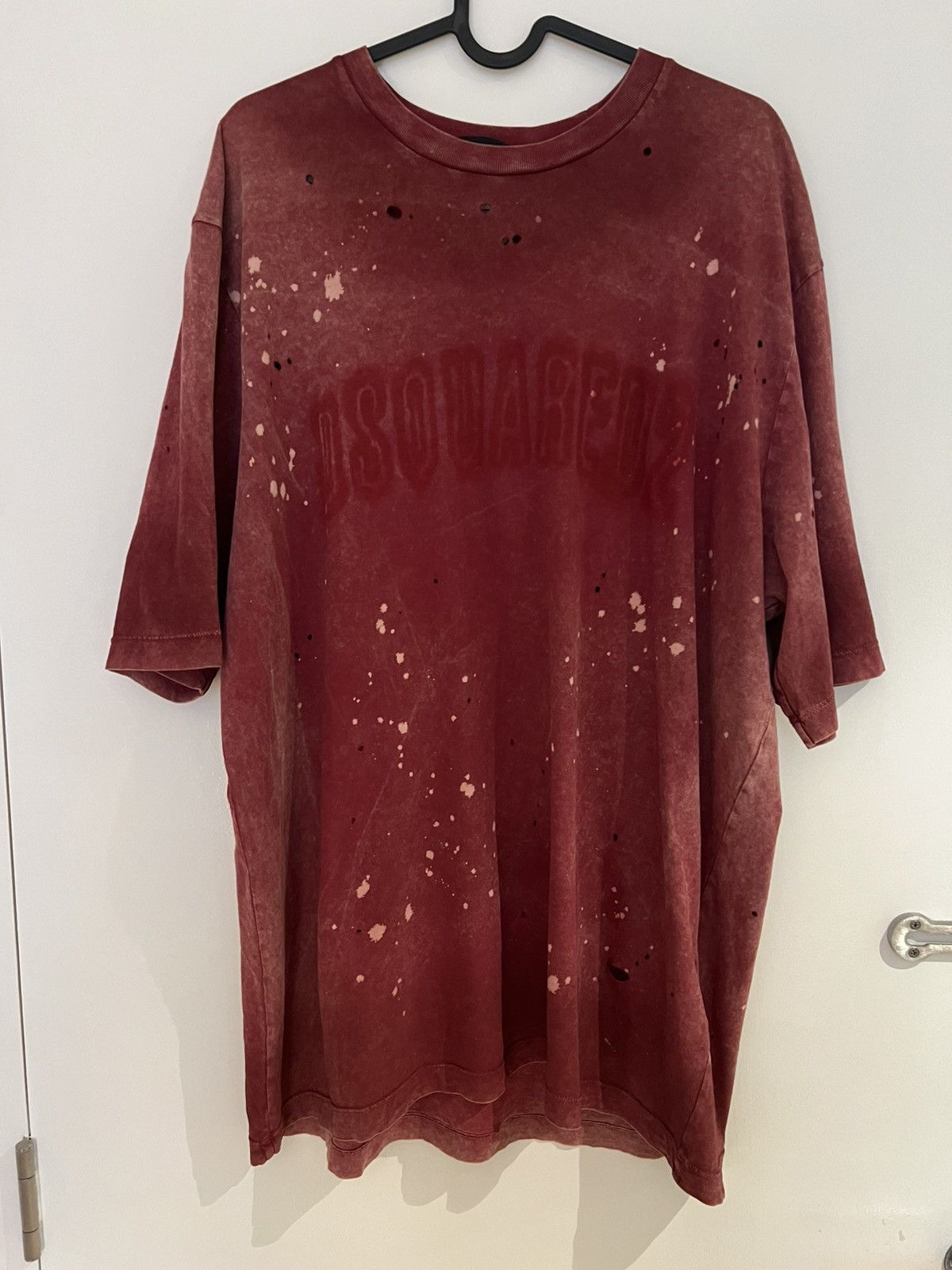 Dsquared2 DSQUARED2 Distorted logo-print relaxed-fit X-Large red Size US XL / EU 56 / 4 - 4 Thumbnail