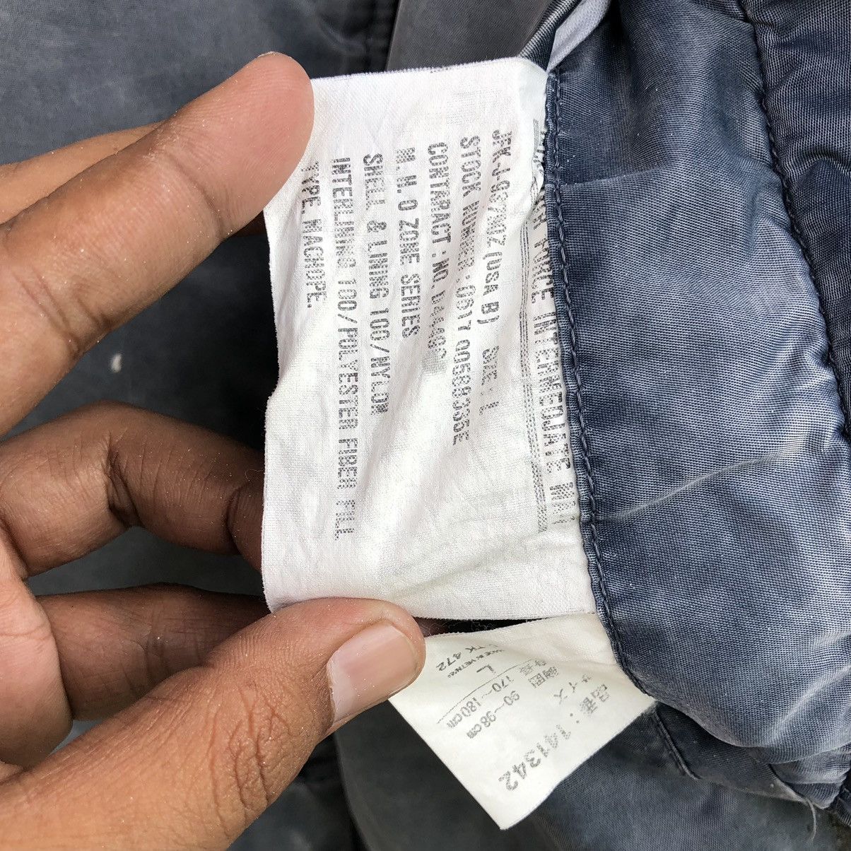 Vintage Vintage Faded MA-1 Man Intermediate Machope Bomber Jacket Size US L / EU 52-54 / 3 - 15 Thumbnail