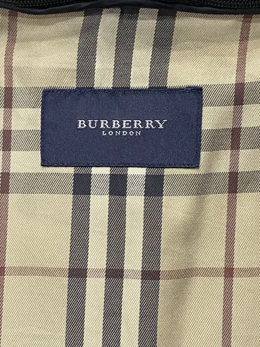 Burberry × Vintage Vintage Burberry Nova Check Velvet Bomber Jacket Size US L / EU 52-54 / 3 - 13 Thumbnail