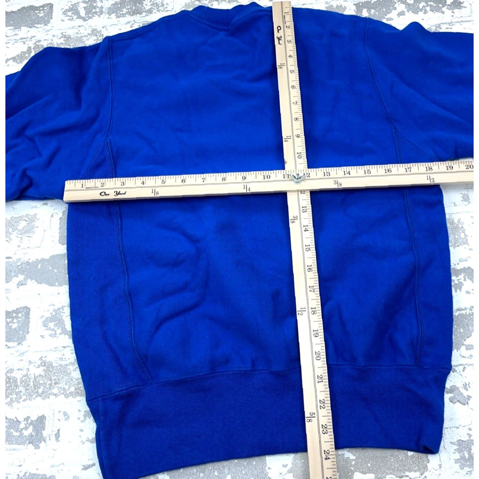Champion Champion Sweatshirt Men XS Blue Yellow Crew Neck Sweater Reverse Weave Spell Out Sustainable? Size US XS / EU 42 / 0 - 6 Thumbnail