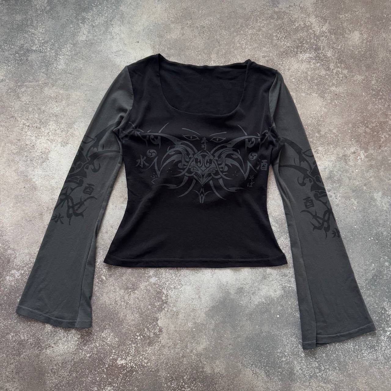 20471120 Y2K Tribal Vintage Avan-Garde Gothic Mesh Long Sleeve Top Size M / US 6-8 / IT 42-44 - 1 Thumbnail