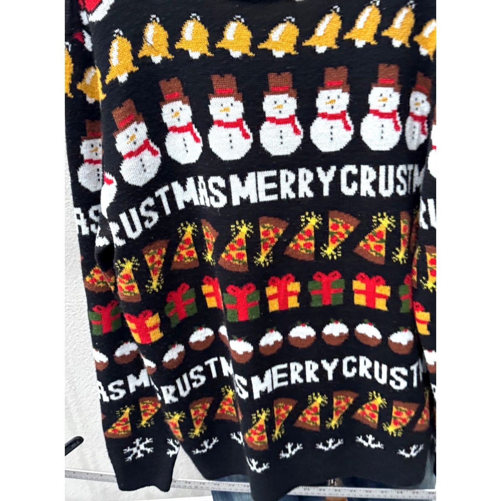 H&M H & M Merry Pizza Crustmas Ugly Christms SWEATER Large L Oversized Mens Size US L / EU 52-54 / 3 - 4 Thumbnail