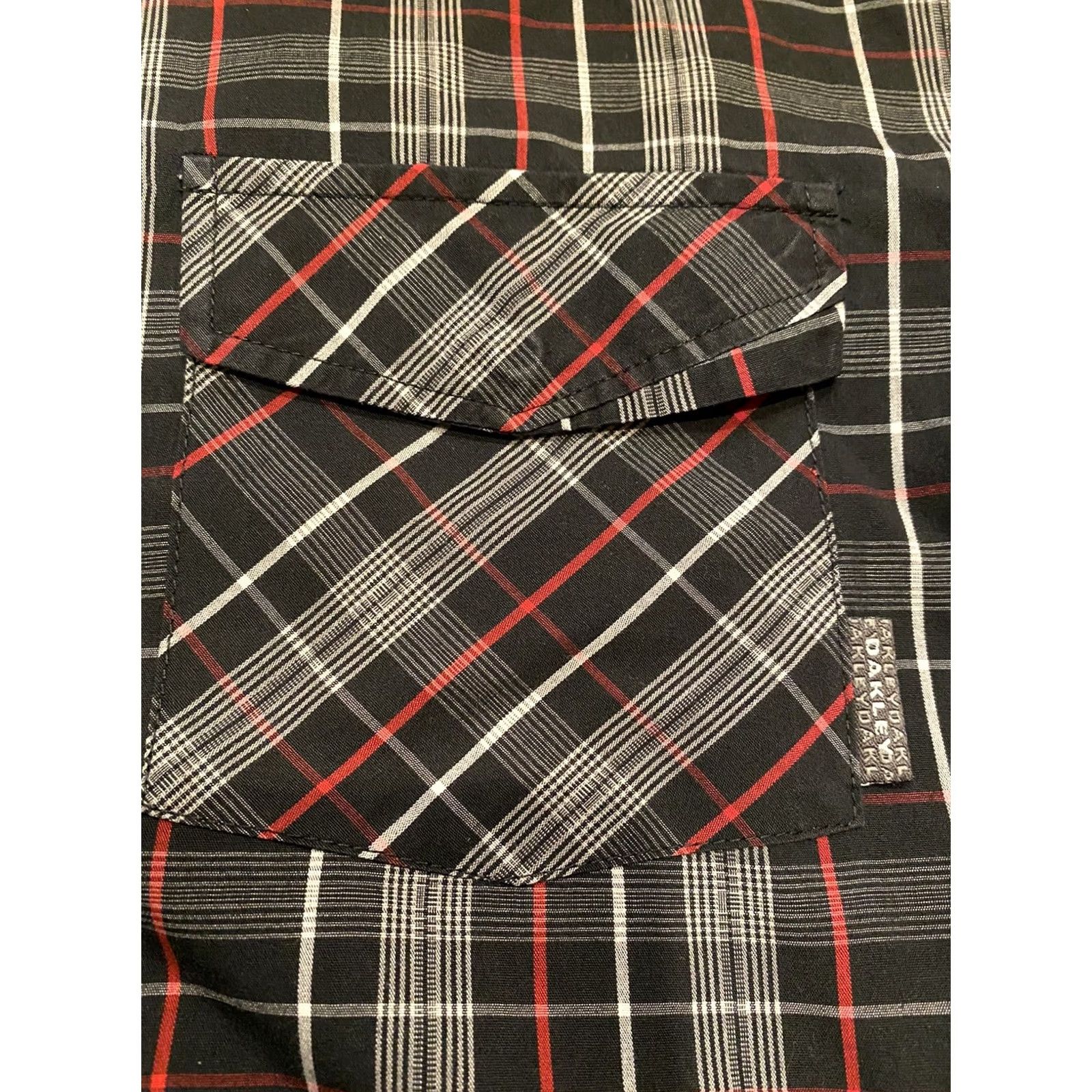 Oakley Oakley Mens Plaid Short Sleeve Button Up Shirt M Embroidered Red Black Multicolor Mens Size US M / EU 48-50 / 2 - 6 Thumbnail