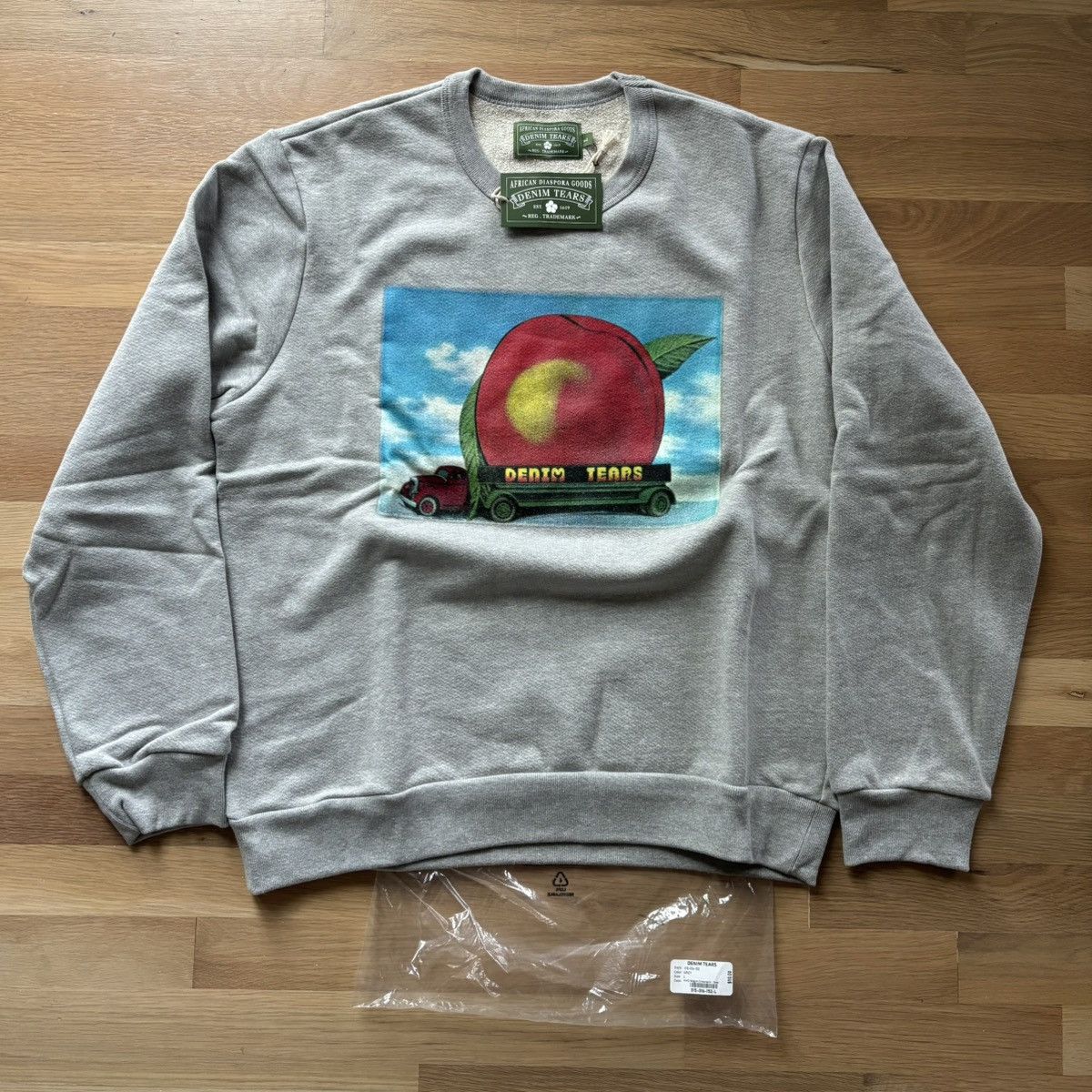 DENIM TEARS Stussy x Denim Tears Giant Fruit Crewneck Size US L / EU 52-54 / 3 - 3 Thumbnail