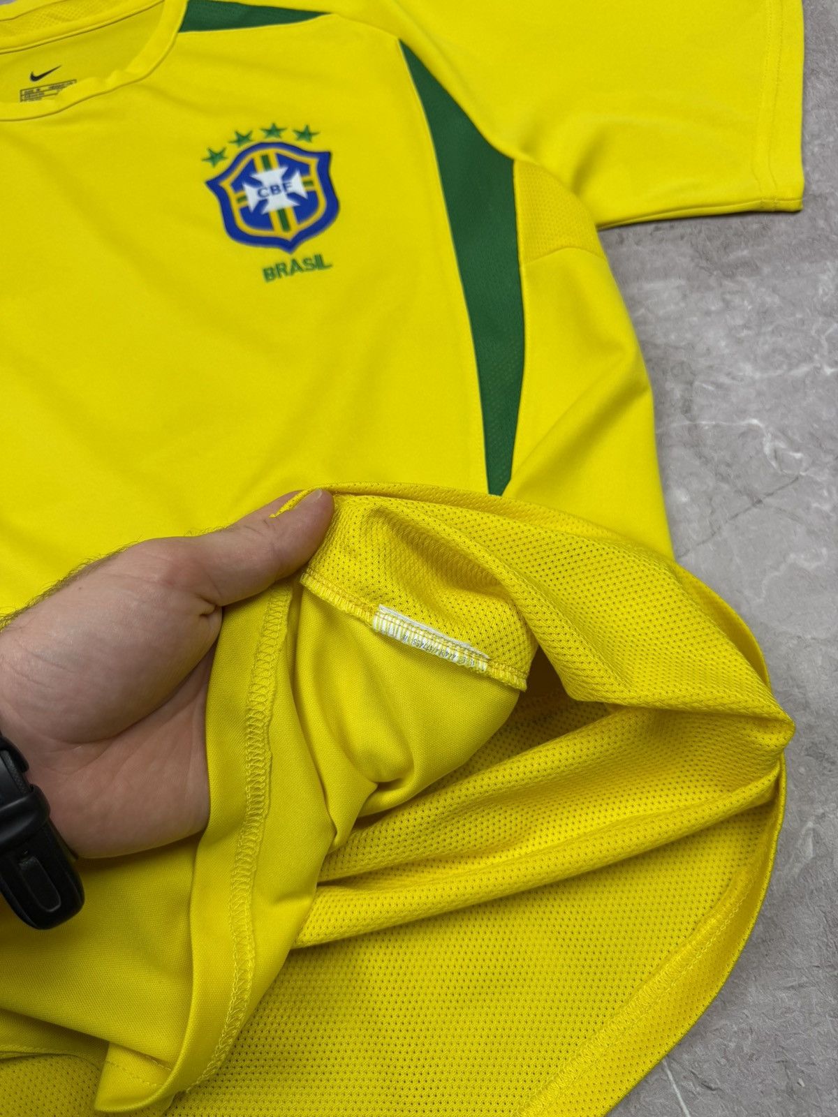 Nike Vintage Nike Brazil Soccer Jersey Football Shirt Tre RARE Size US M / EU 48-50 / 2 - 6 Thumbnail