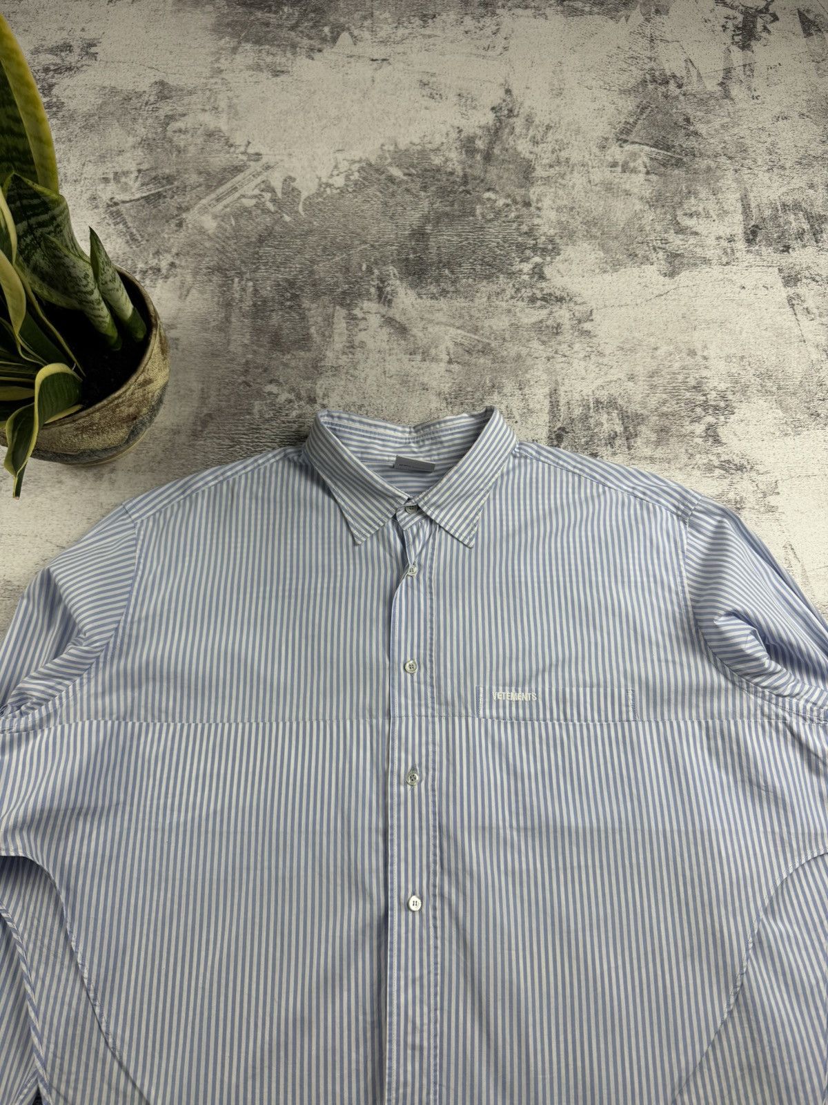 Vetements Vetements Femme Garderobe 2019 Demna Gvasalia Striped Asymmetrical Button Shirt Size M / US 6-8 / IT 42-44 - 7 Thumbnail