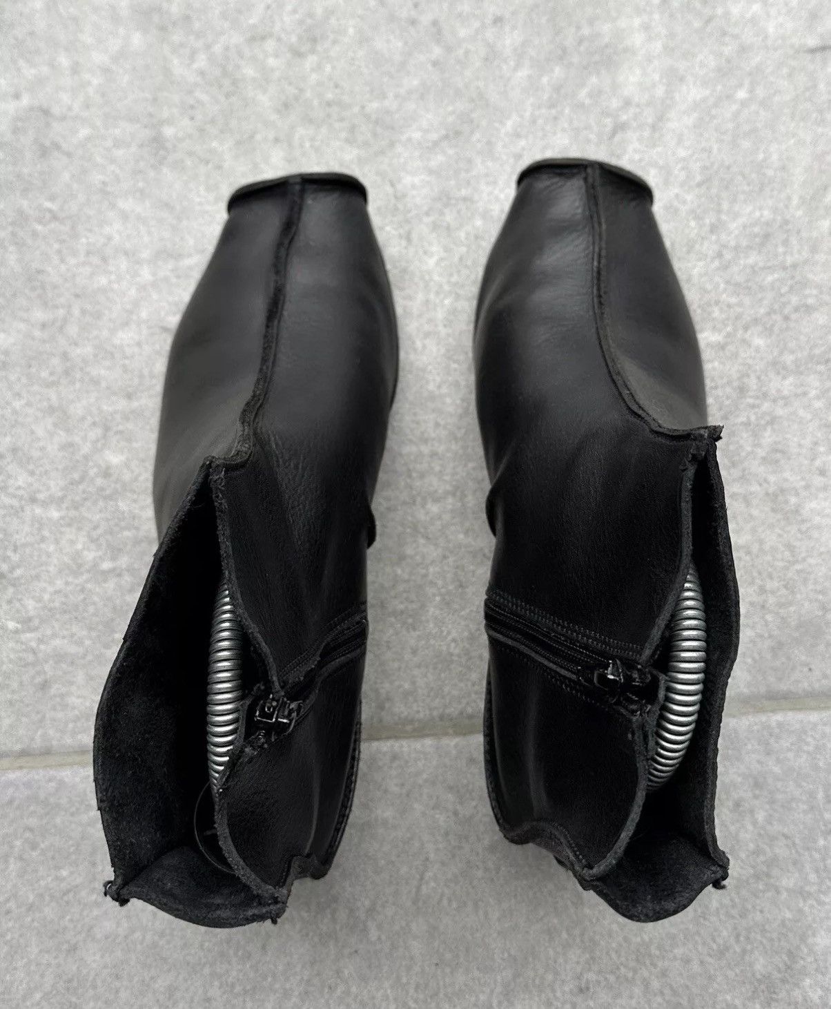 Trippen Trippen Womens Black Shoes Zip Up Ankle Boots Size 38 Size US 7.5 / IT 37.5 - 10 Thumbnail