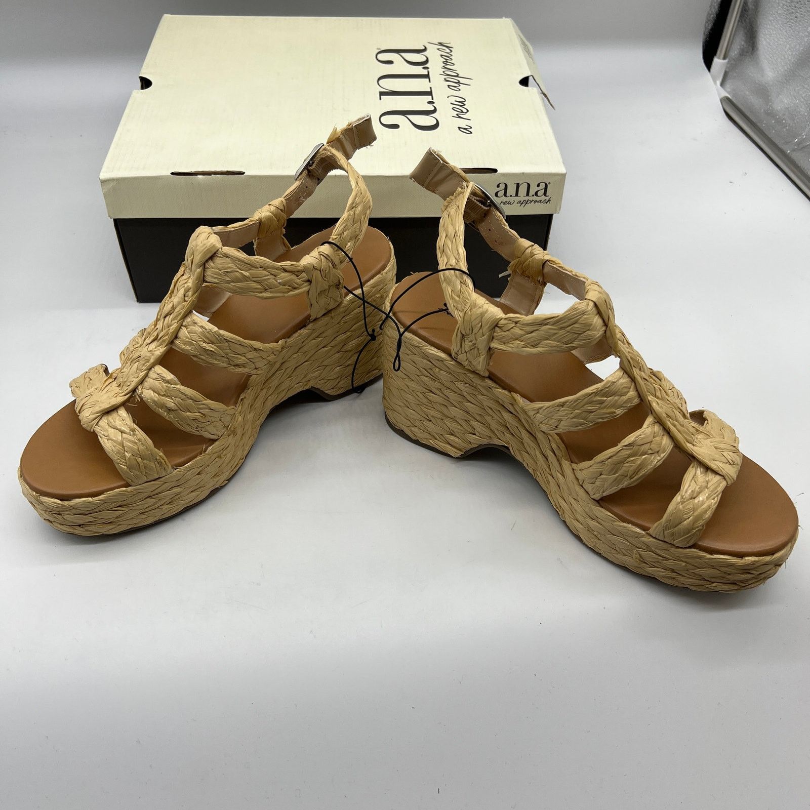 Other a.n.a Womens Merlin Wedge Sandals Brown Natural Size 9M Size US 9 / IT 39 - 11 Thumbnail