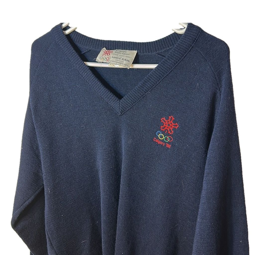 Vintage vintage Olympics, Navy V-neck Sweater Calgary 1988 size XL Size US XL / EU 56 / 4 - 6 Thumbnail