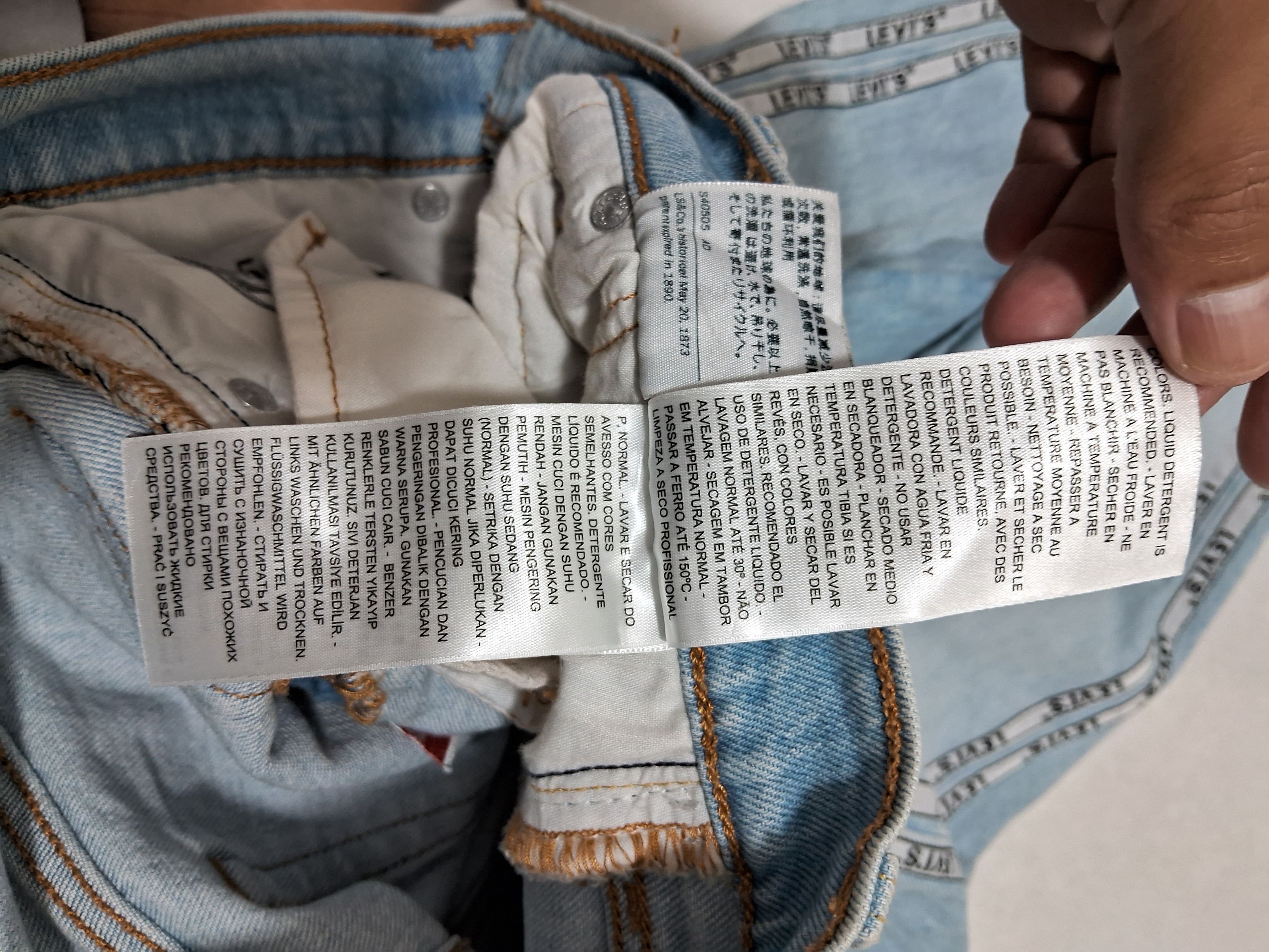 Levi's Levis big E sidetape Size US 27 - 9 Thumbnail