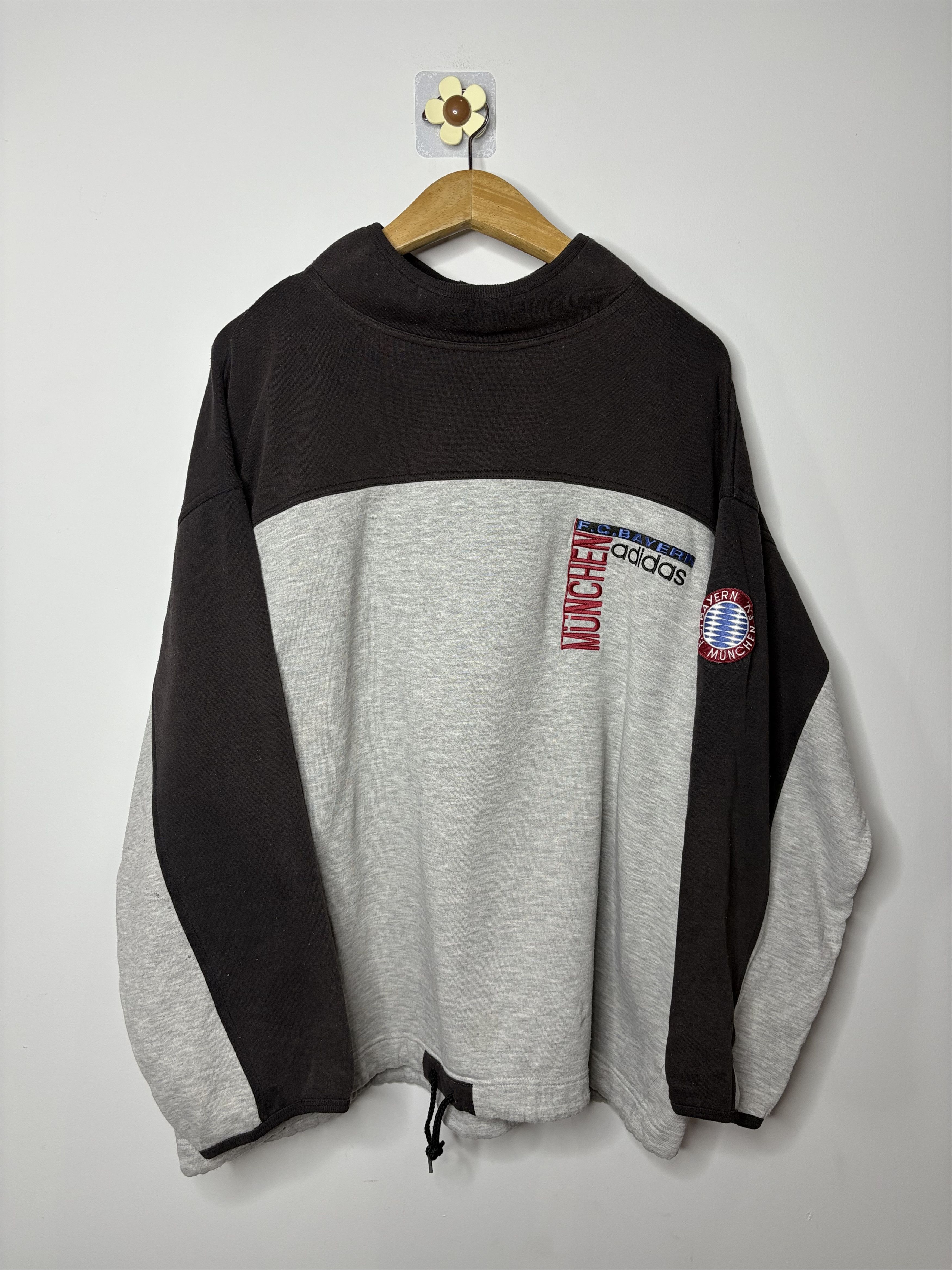 Adidas ADIDAS 90s FC Bayern Munchen Sweatshirt Pullover Size US XL / EU 56 / 4 - 1 Thumbnail