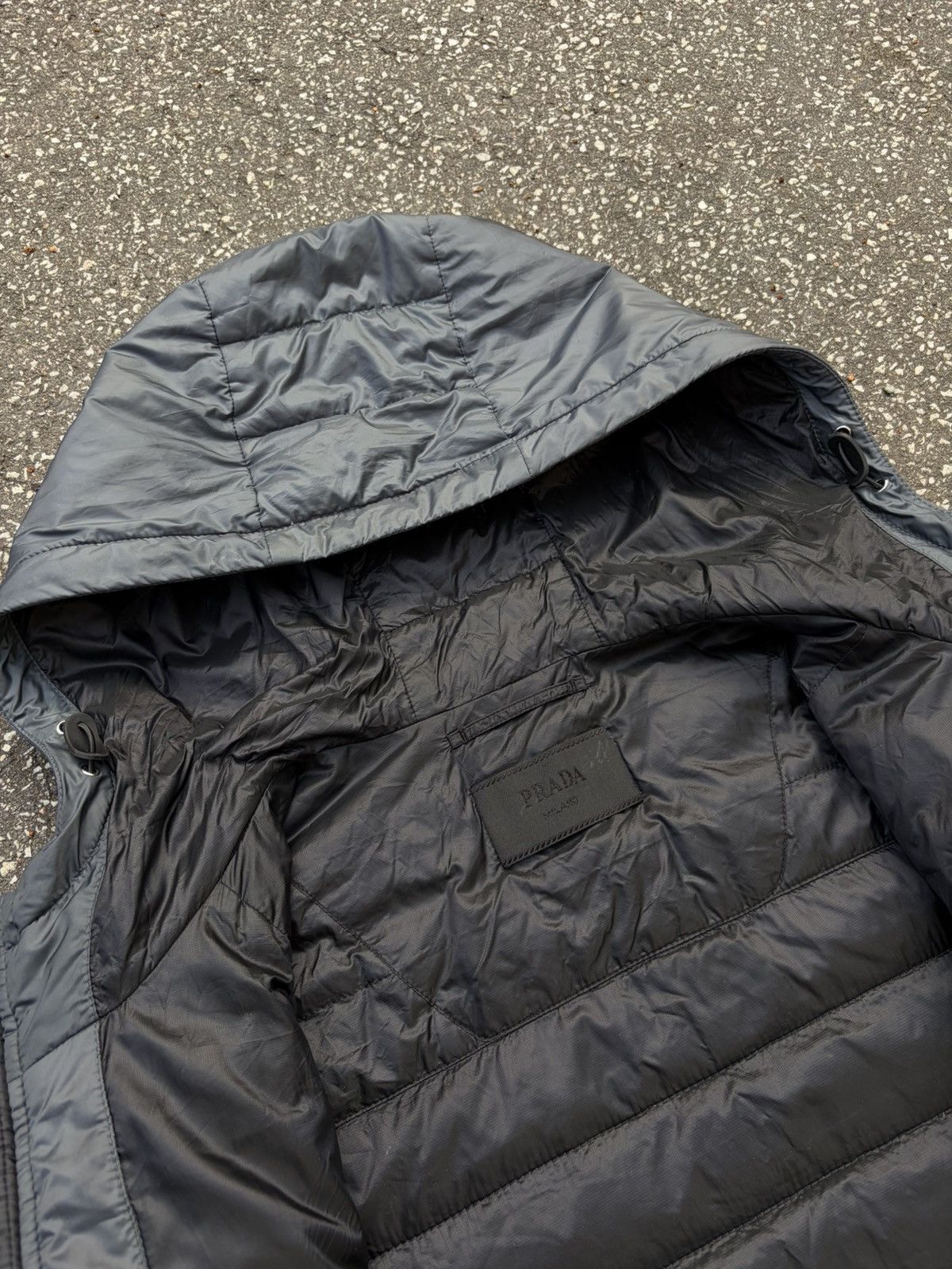 Prada Prada Micro Puffer Jacket – Grey (Size 52 / fits M) Size US L / EU 52-54 / 3 - 7 Thumbnail
